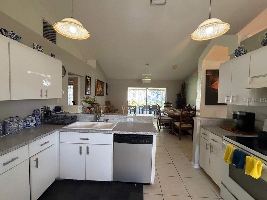 4120 Silvermoon Drive Plant City FL 33566 TB8452887 image16