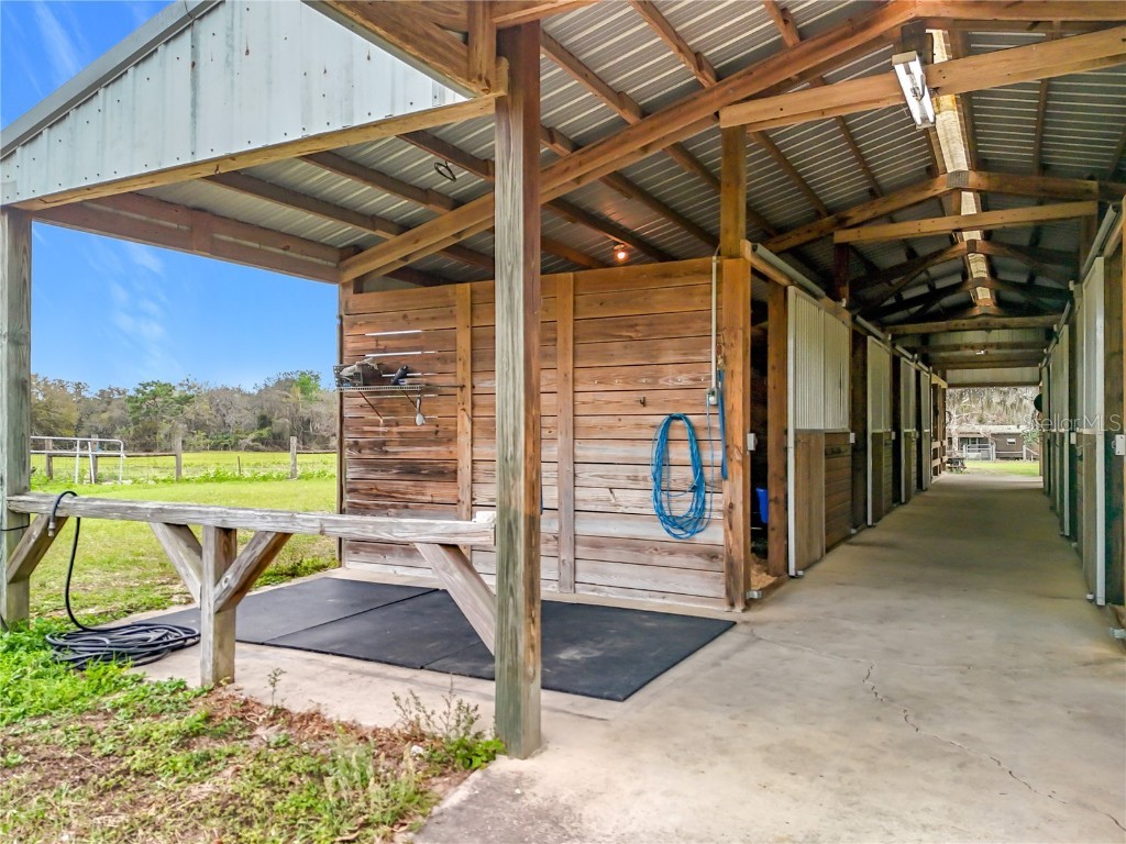 41204 Emeralda Island Road Leesburg FL 34788 O6288406 image21