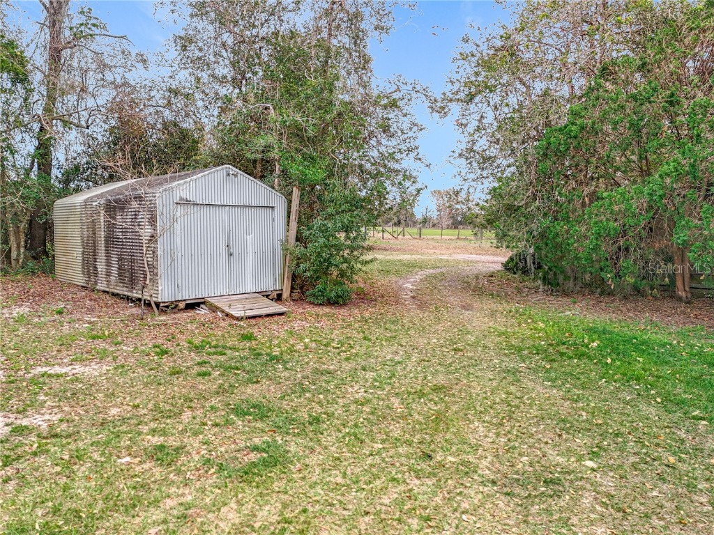 41204 Emeralda Island Road Leesburg FL 34788 O6288406 image33