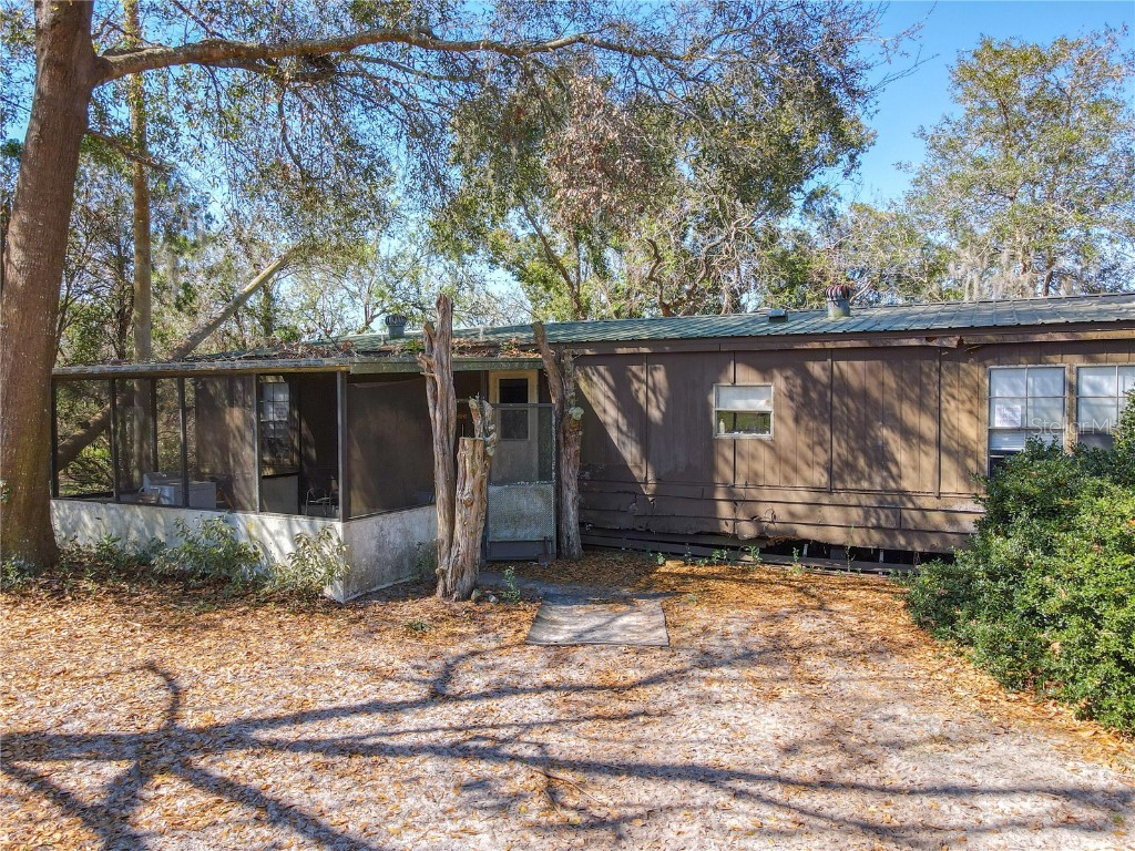 41204 Emeralda Island Road Leesburg FL 34788 O6288414 image32