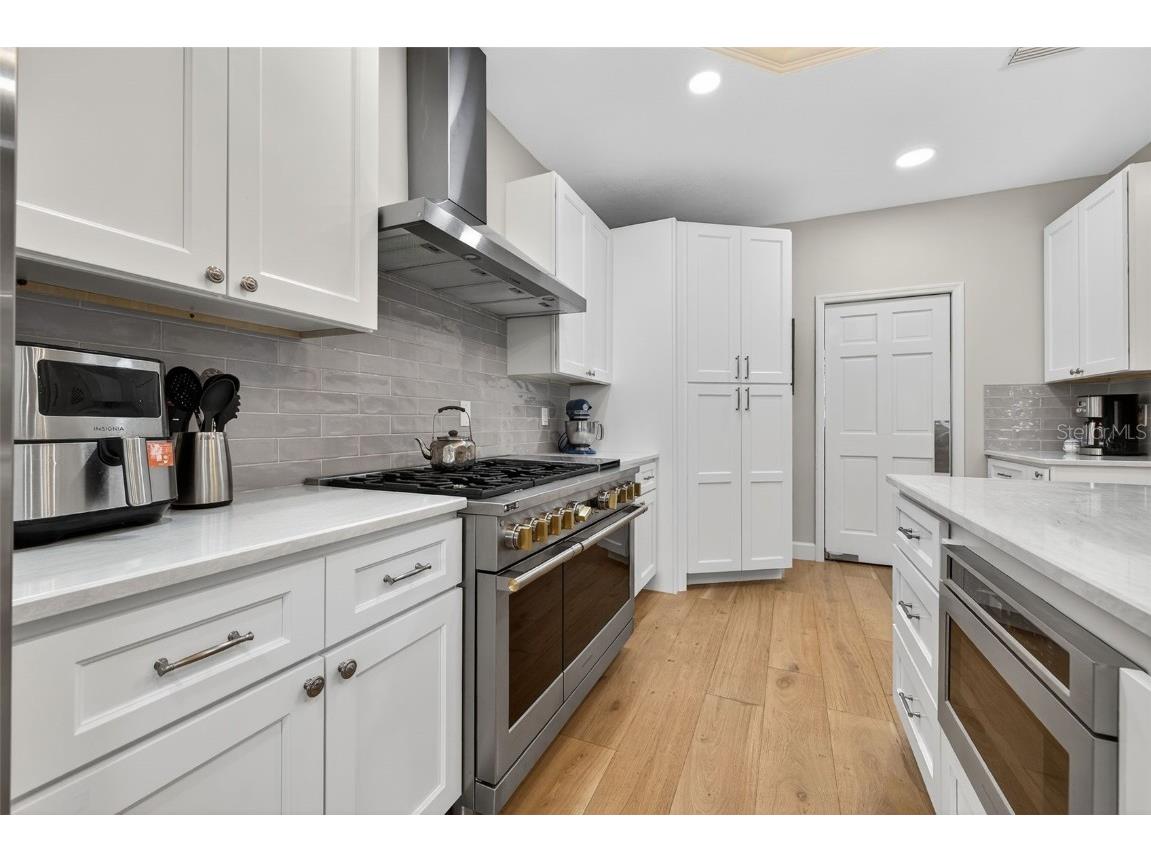 4121 Highland Park Circle Lutz FL 33558 TB8368468 image9