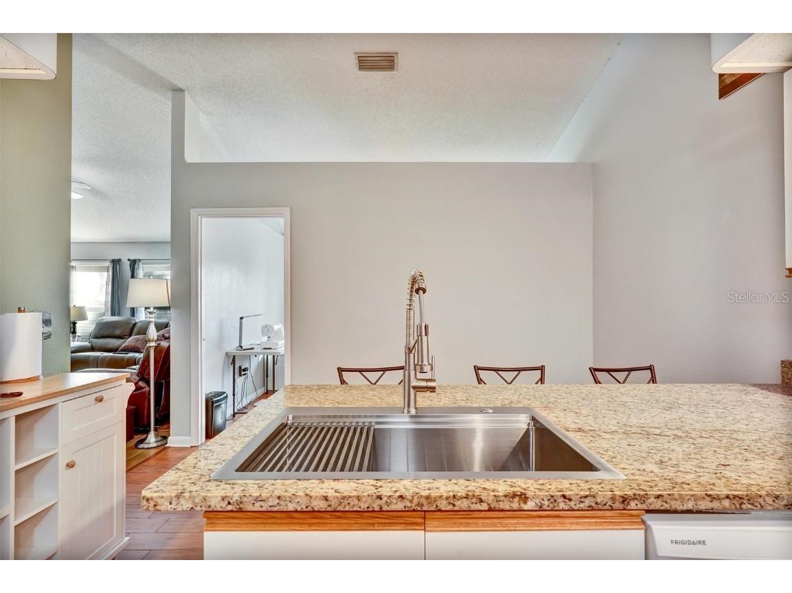 4121 Vallarta Court #3006 Sarasota FL 34233 A4659390 image26