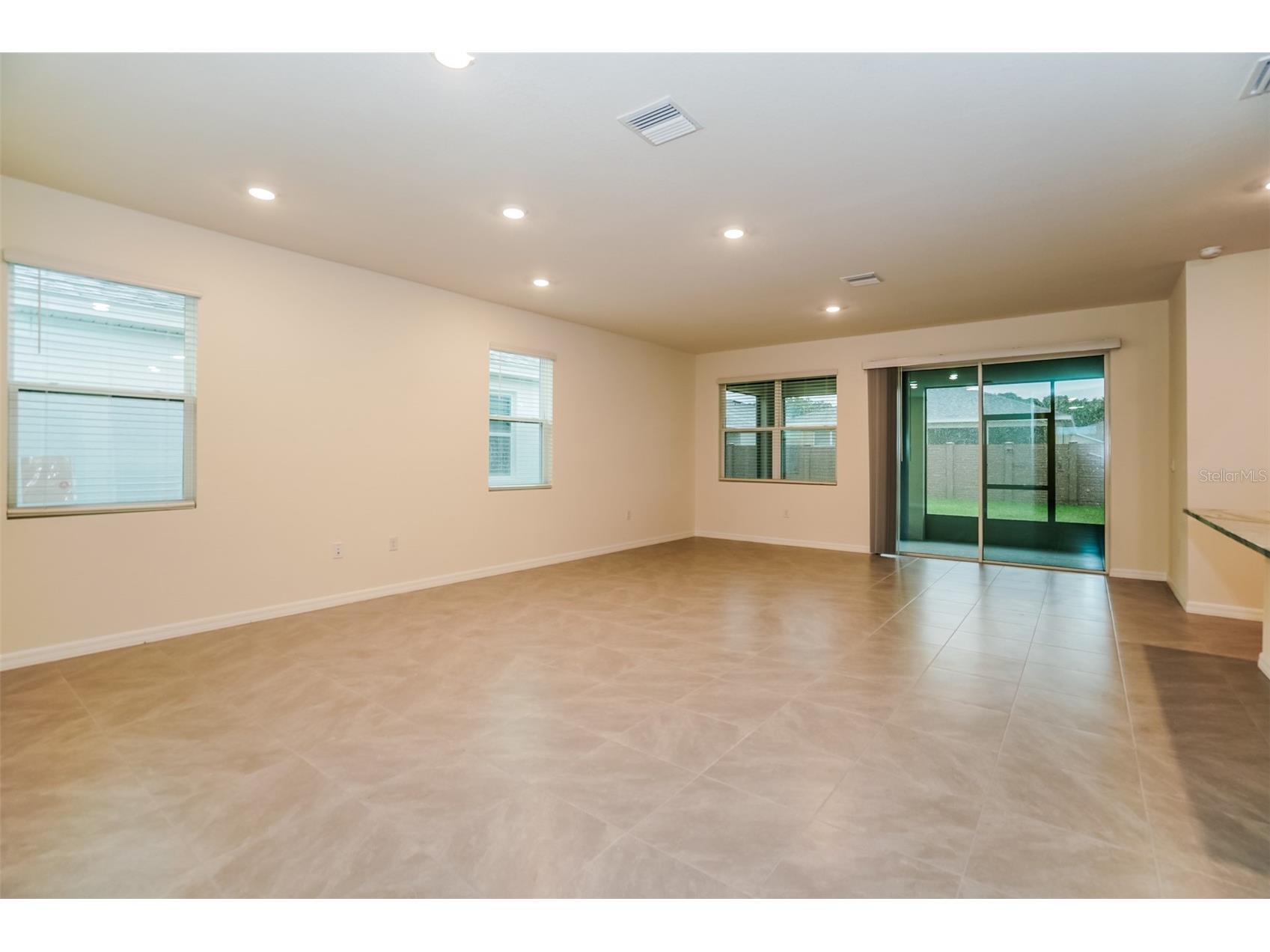 4122 NW 48th Terrace Road Ocala FL 34482 OM727429 image5