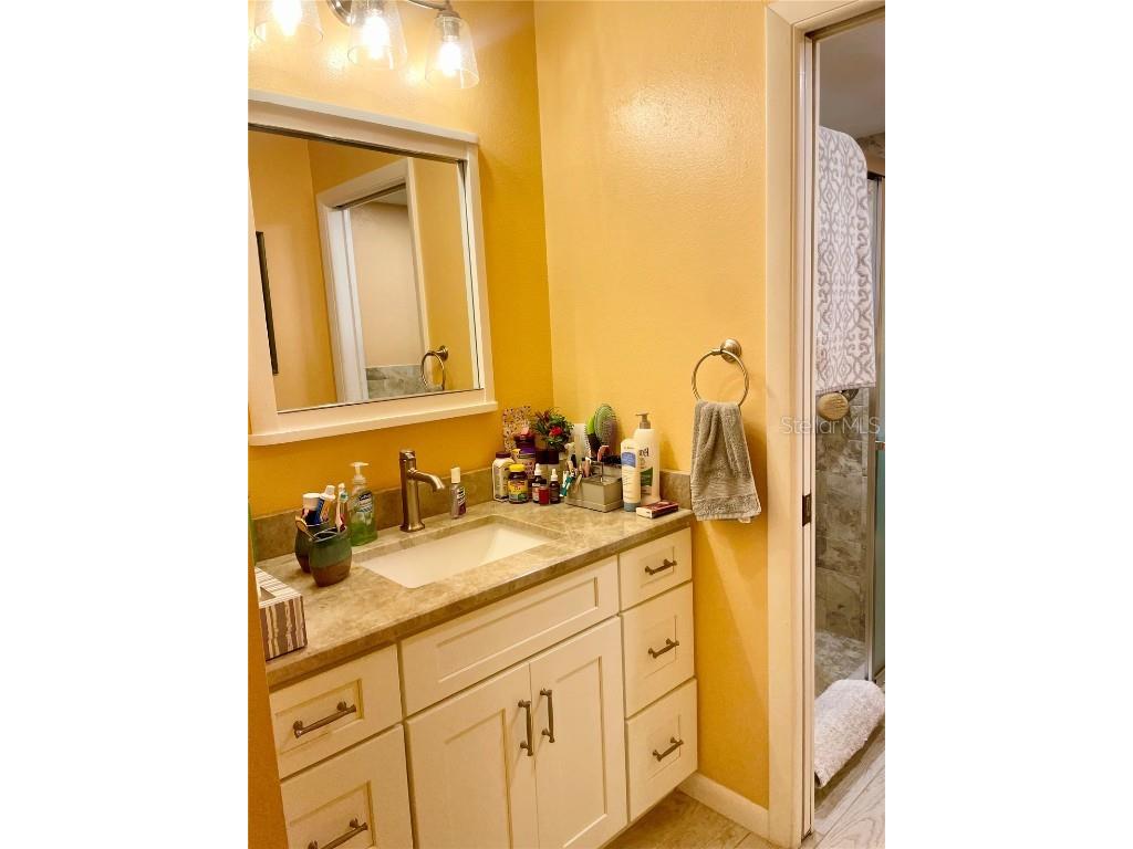 4123 3rd Avenue W Palmetto FL 34221 A4664308 image11