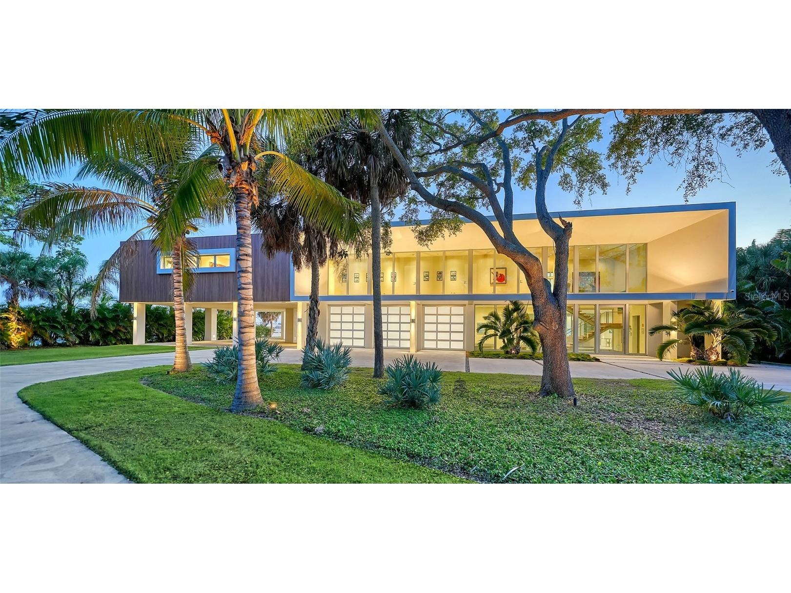 4123 Bay Shore Road Sarasota FL 34234 - SARASOTA BAY A4650403 image1