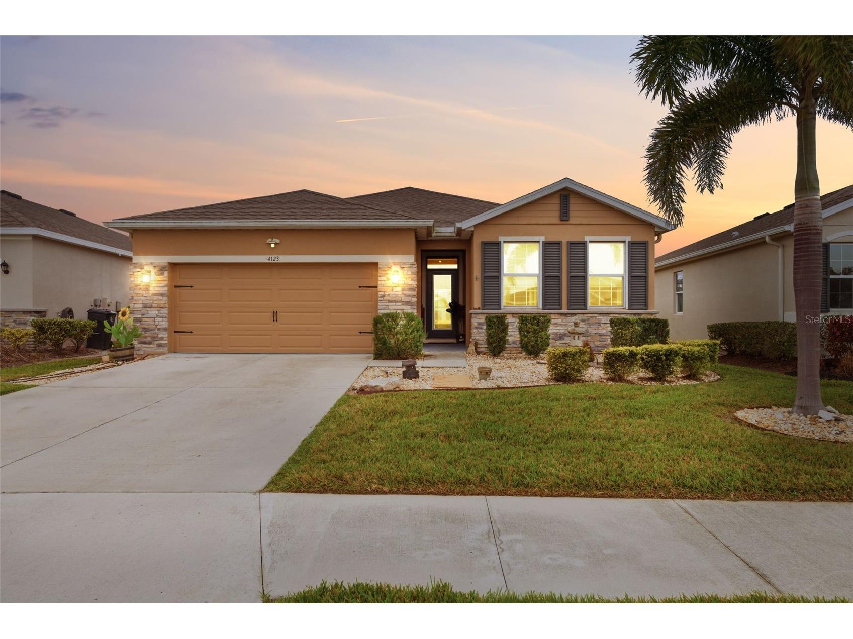 4123 Mossy Limb Court Palmetto FL 34221 A4684426 image1