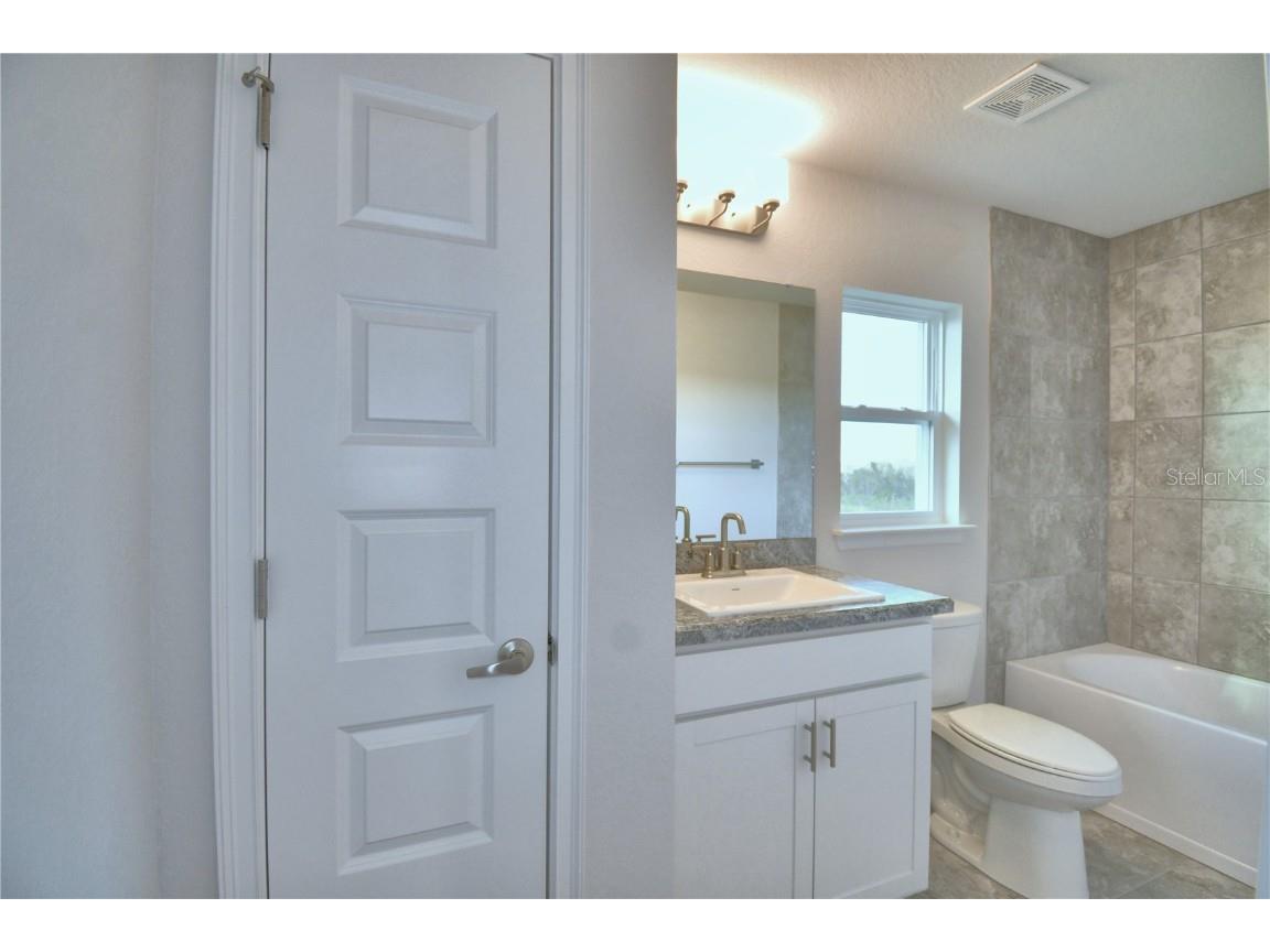 4123 Tullamore Lane Auburndale FL 33823 L4951181 image32