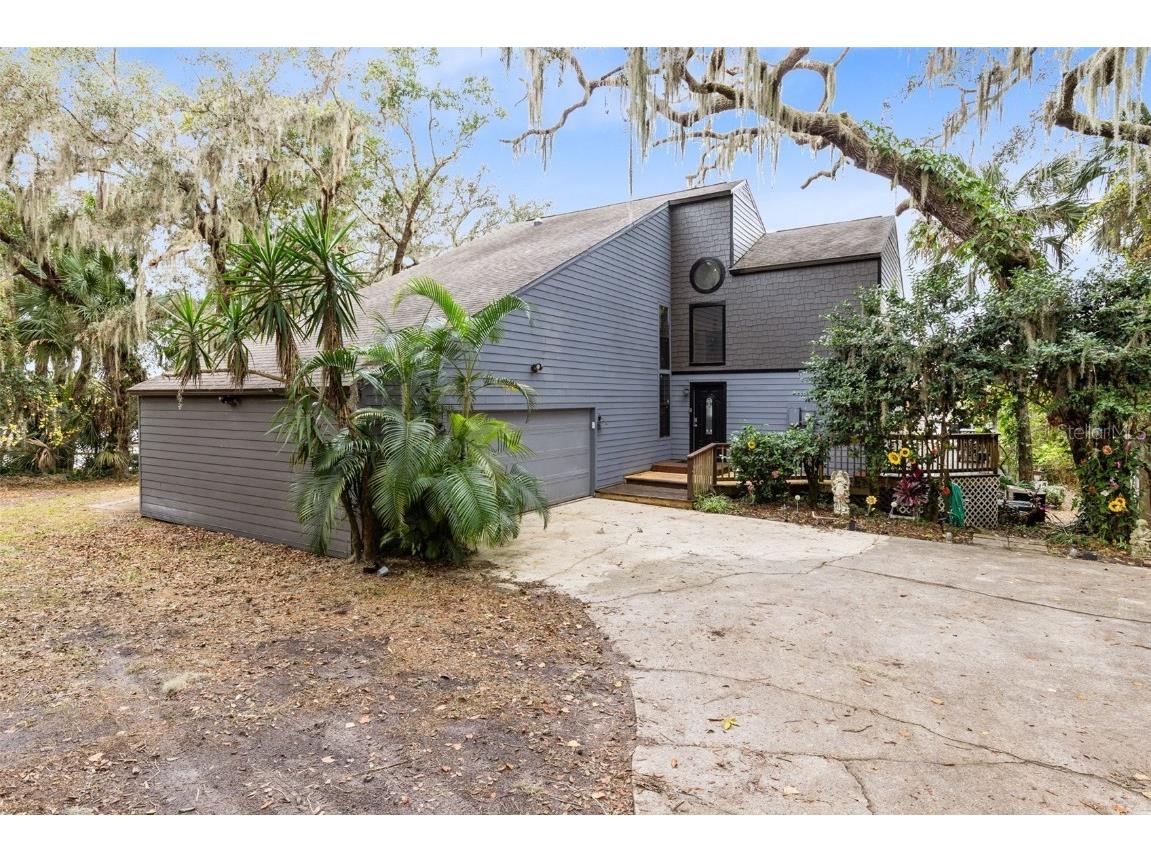 41235 Silver Drive Umatilla FL 32784 - South Twin Lake O6273450 image1