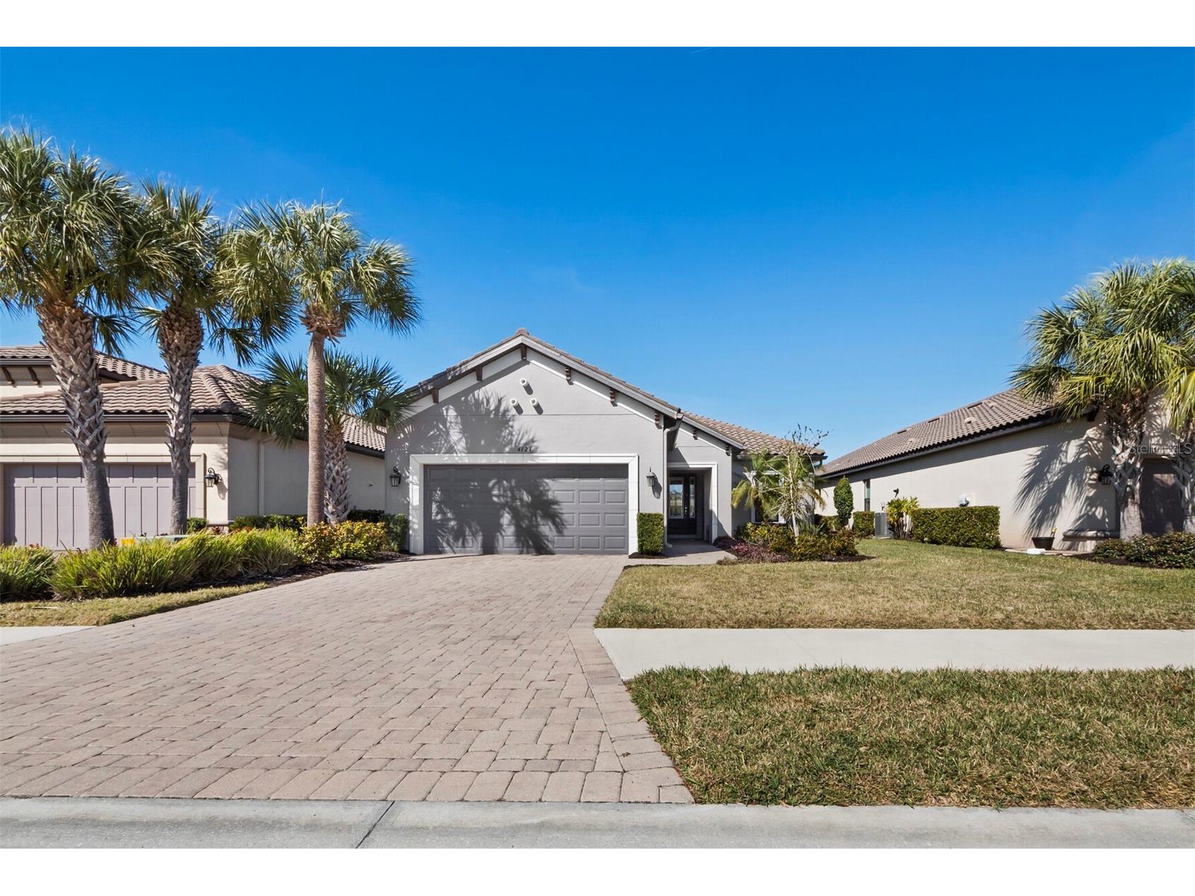 4124 Ilaria Avenue Sarasota FL 34238 A4683551 image1