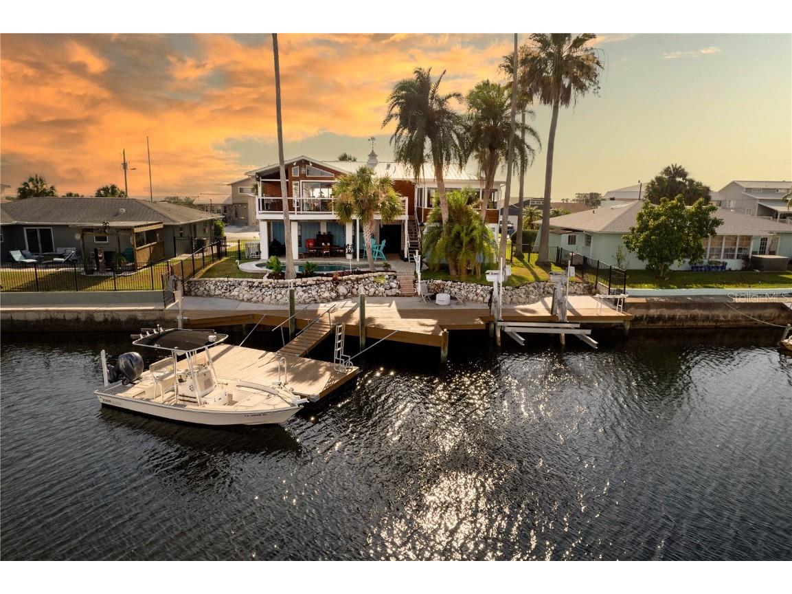 4124 Orchid Drive Hernando Beach FL 34607 W7865868 image1