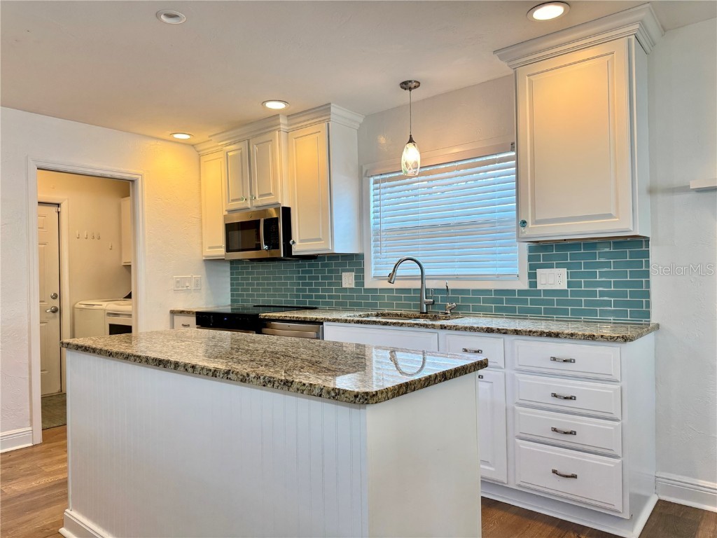 4124 Pinar Drive Bradenton FL 34210 A4673184 image16