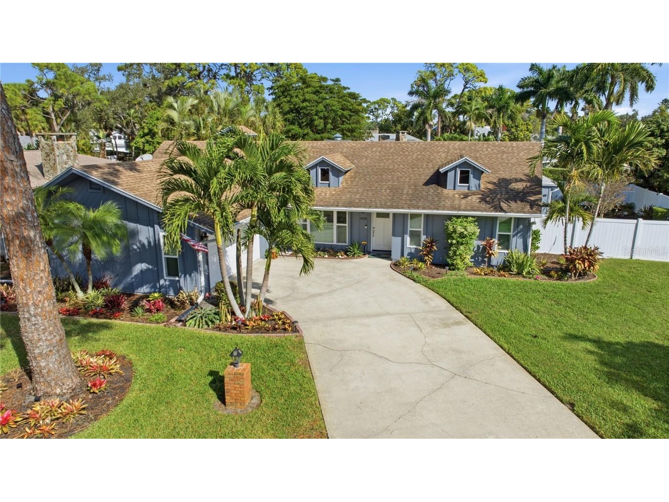 4124 Pinar Drive Bradenton FL 34210 A4673184 image2