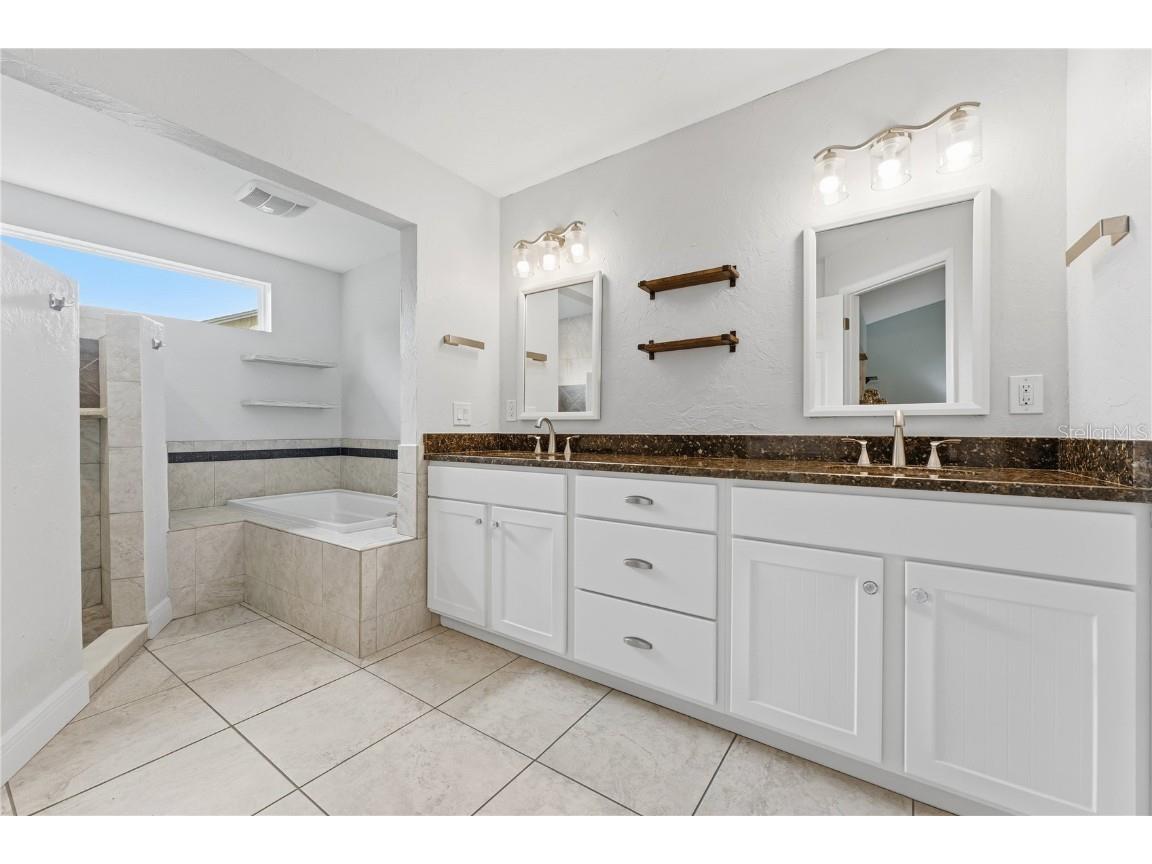 4124 Pinar Drive Bradenton FL 34210 A4673184 image30