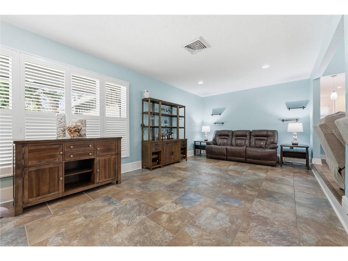 4124 Pinar Drive Bradenton FL 34210 A4673184 image4