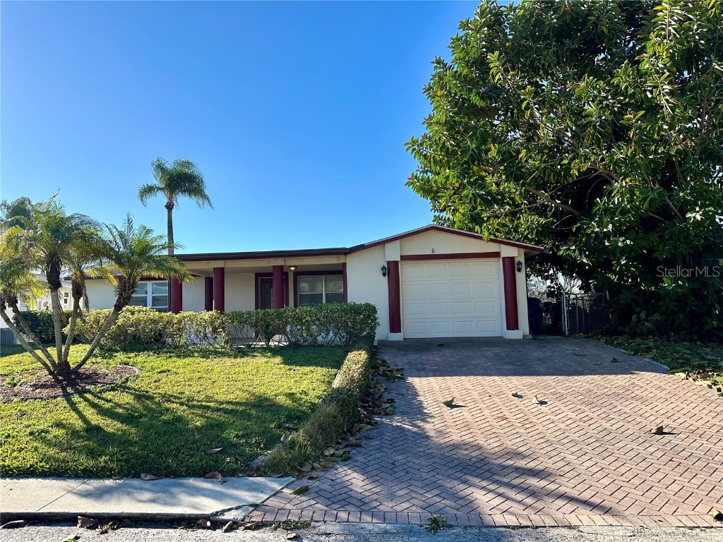 4124 Star Island Drive Holiday FL 34691 W7861746 image1