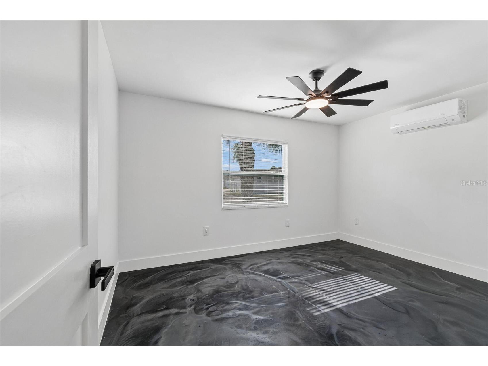 4125 Grove Saint Petersburg FL 33705 O6423685 image26