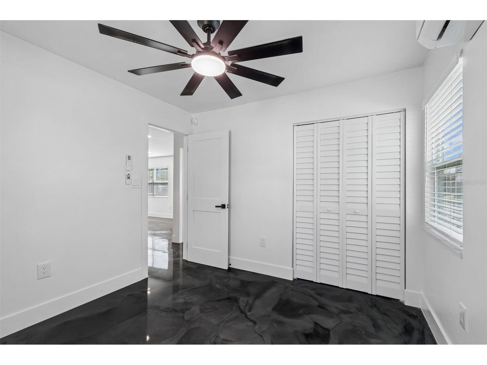 4125 Grove Saint Petersburg FL 33705 O6423685 image33