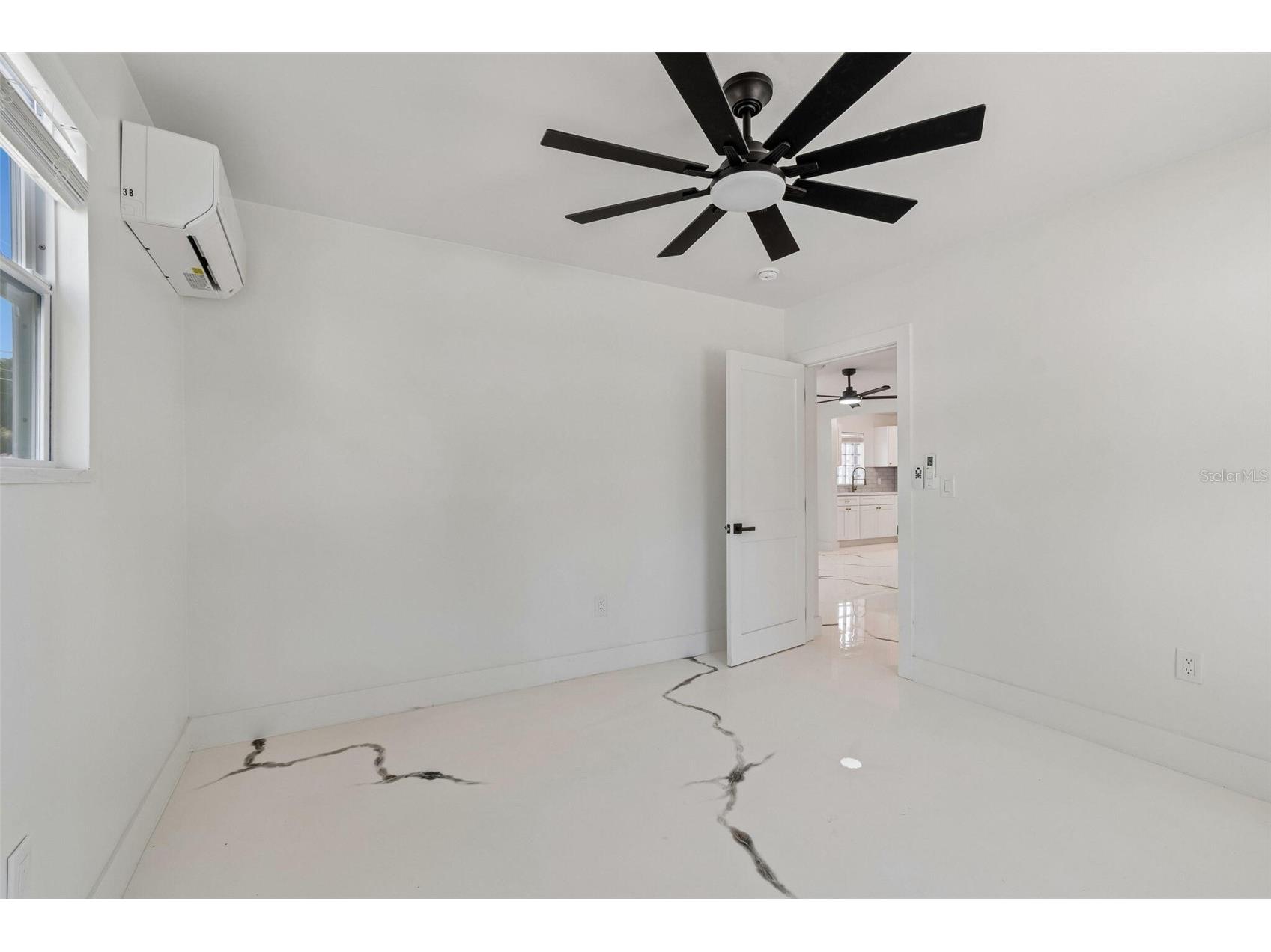 4125 Grove Saint Petersburg FL 33705 O6423685 image52