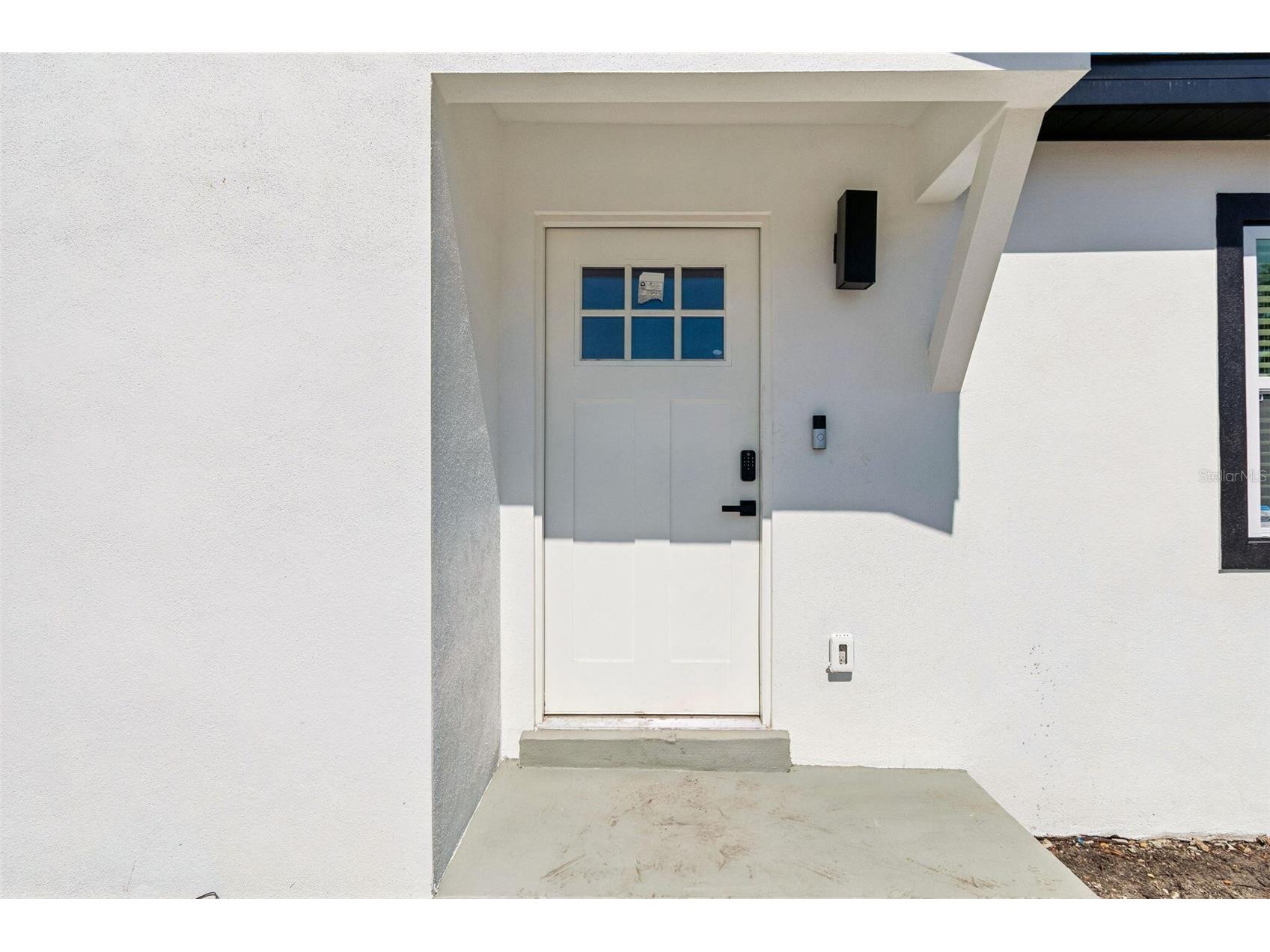 4125 Grove Saint Petersburg FL 33705 O6423685 image7