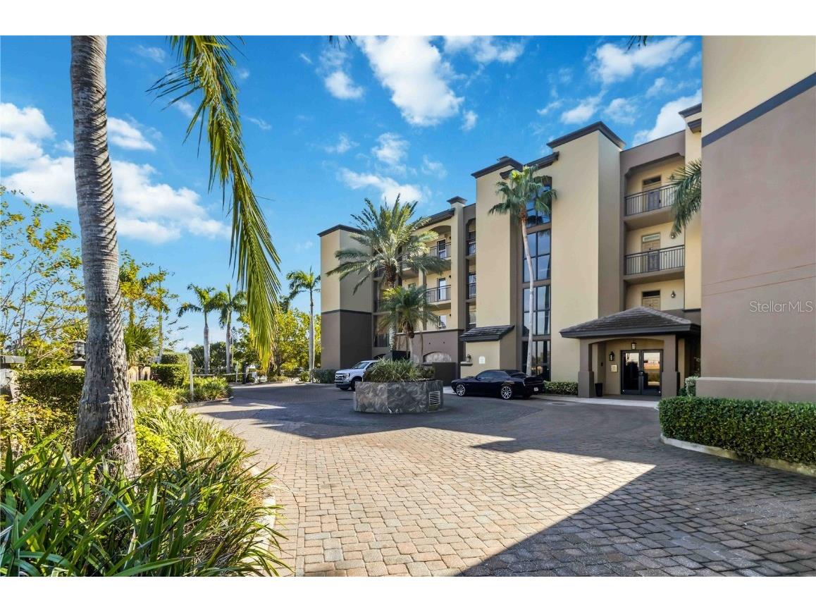 4125 W End Road #306 Cocoa Beach FL 32931 - BANANA RIVER TB8450074 image3