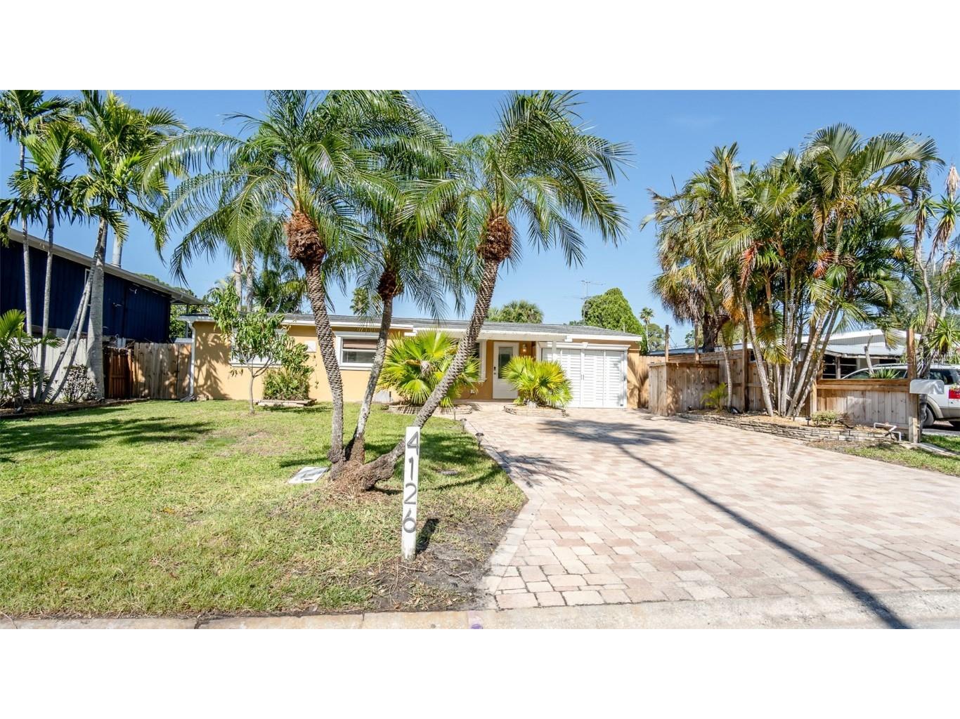 4126 Harrisburg Street NE Saint Petersburg FL 33703 TB8363567 image1