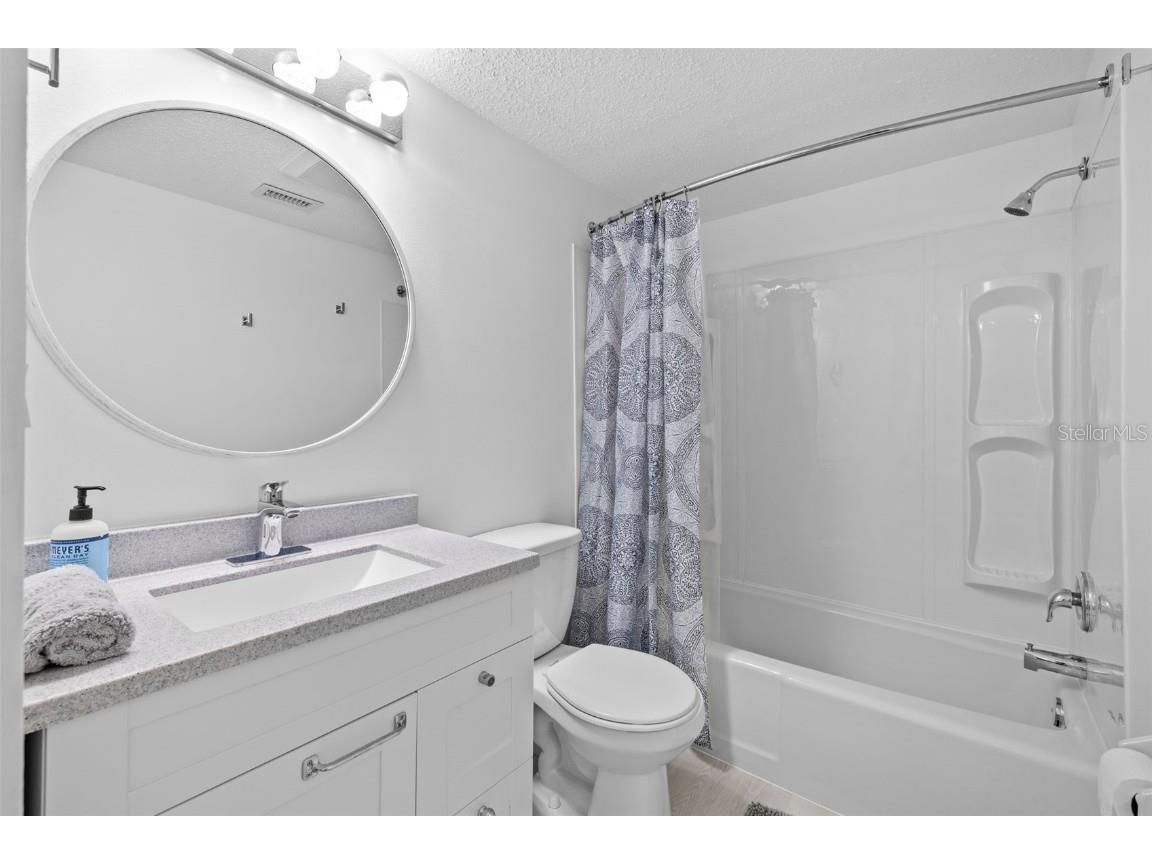 4126 Heron Way #B113 Bradenton FL 34205 A4639084 image17