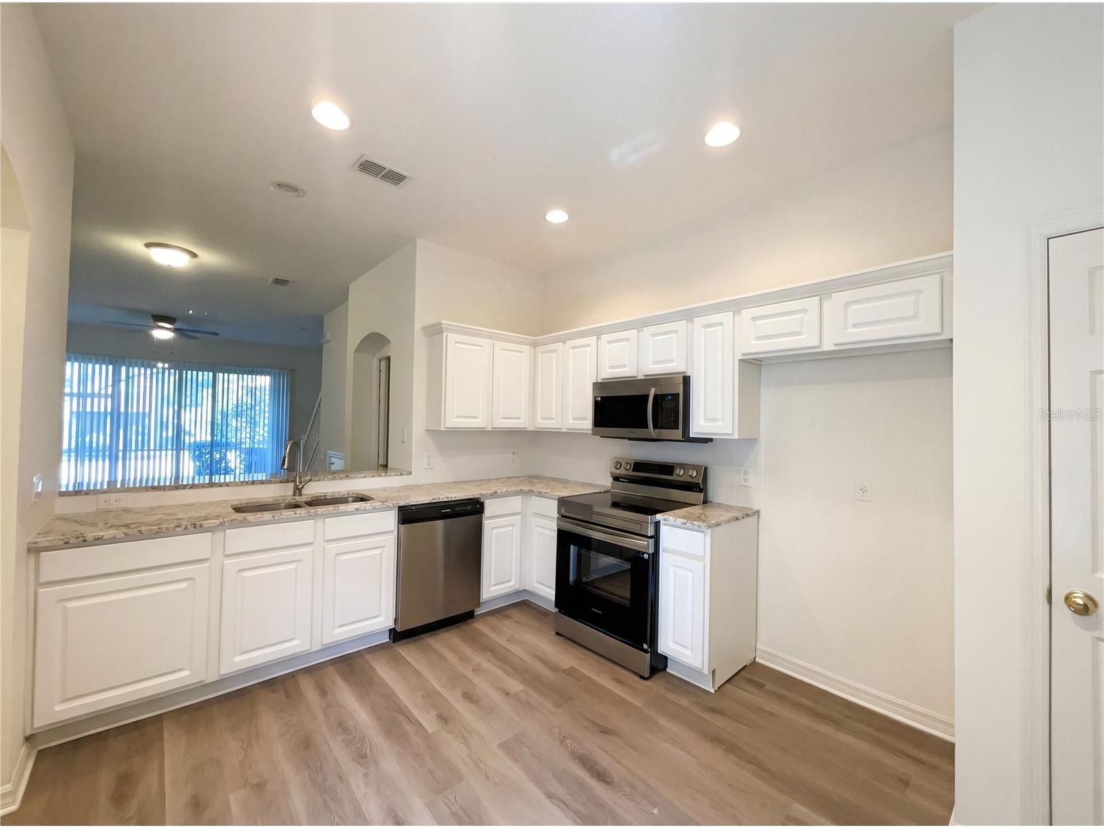 4126 Key Thatch Drive Tampa FL 33610 O6383028 image20