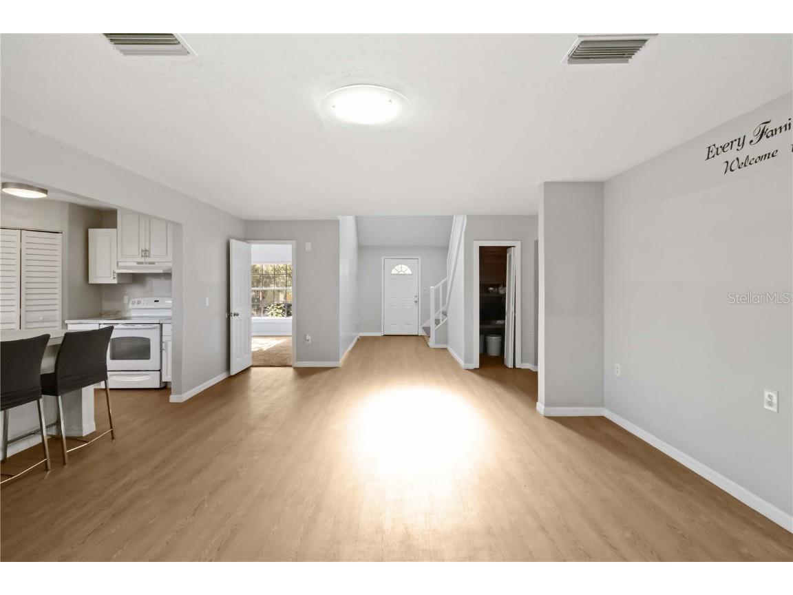 4126 Temple Heights Road Tampa FL 33617 TB8459193 image10