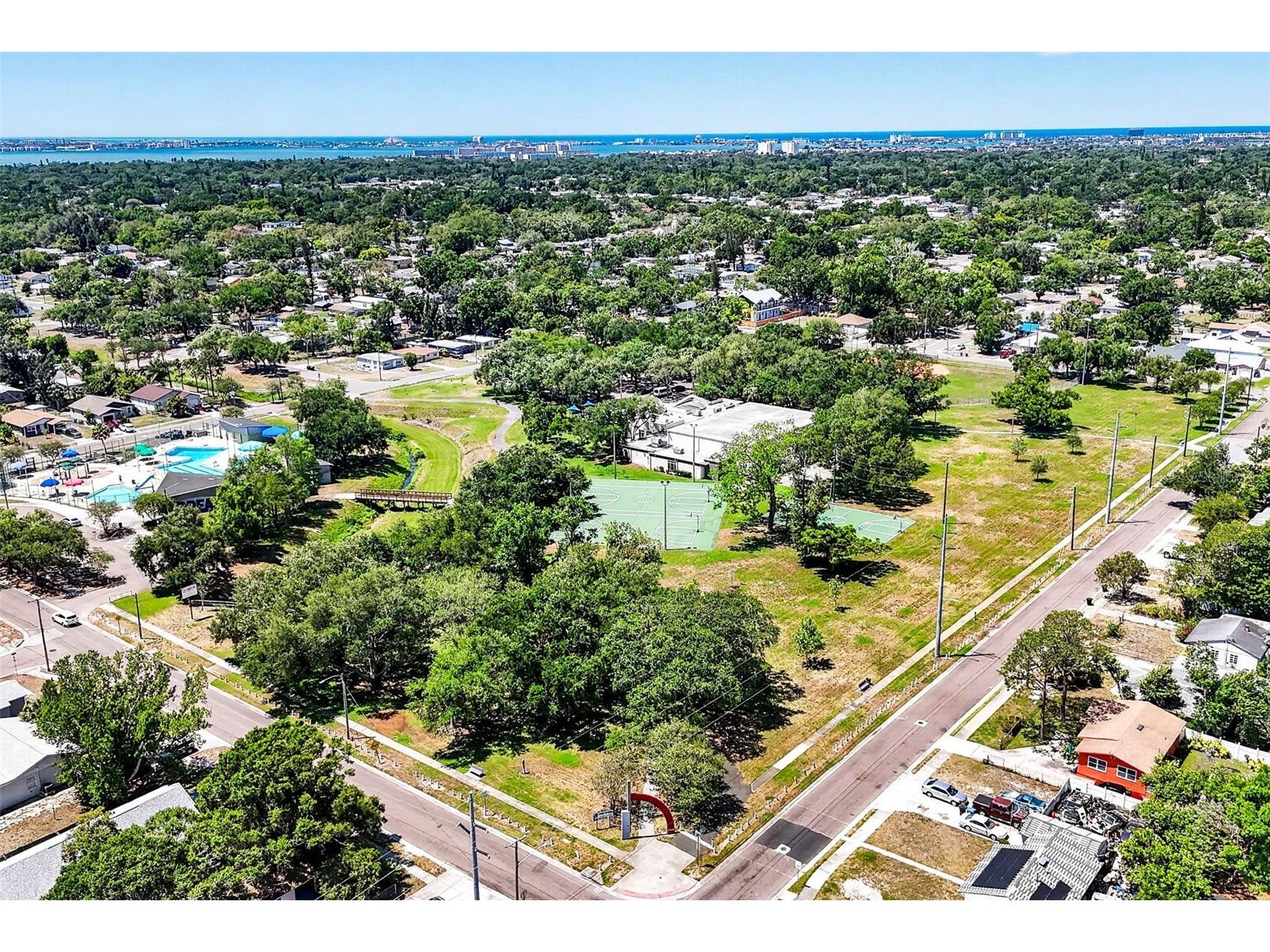 4127 12th Avenue S Saint Petersburg FL 33711 TB8499950 image39
