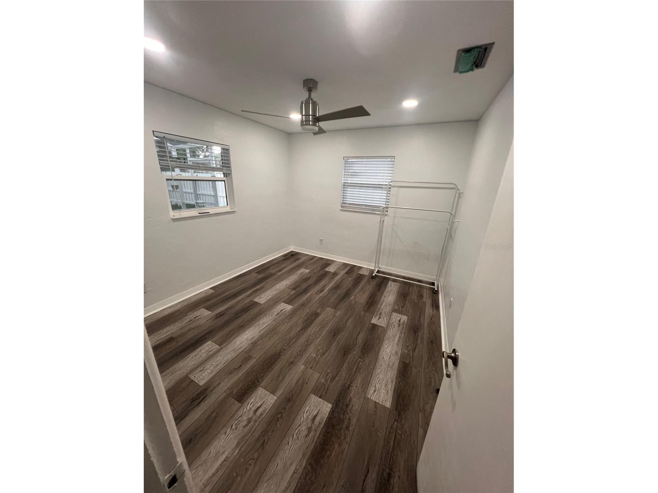 4127 28th Avenue N Saint Petersburg FL 33713 TB8526849 image37