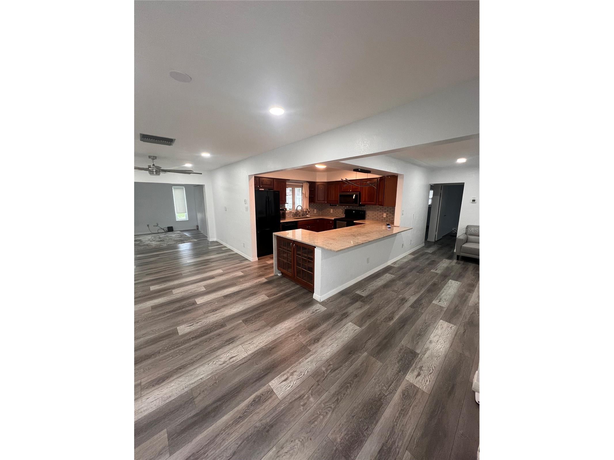 4127 28th Avenue N Saint Petersburg FL 33713 TB8526849 image6