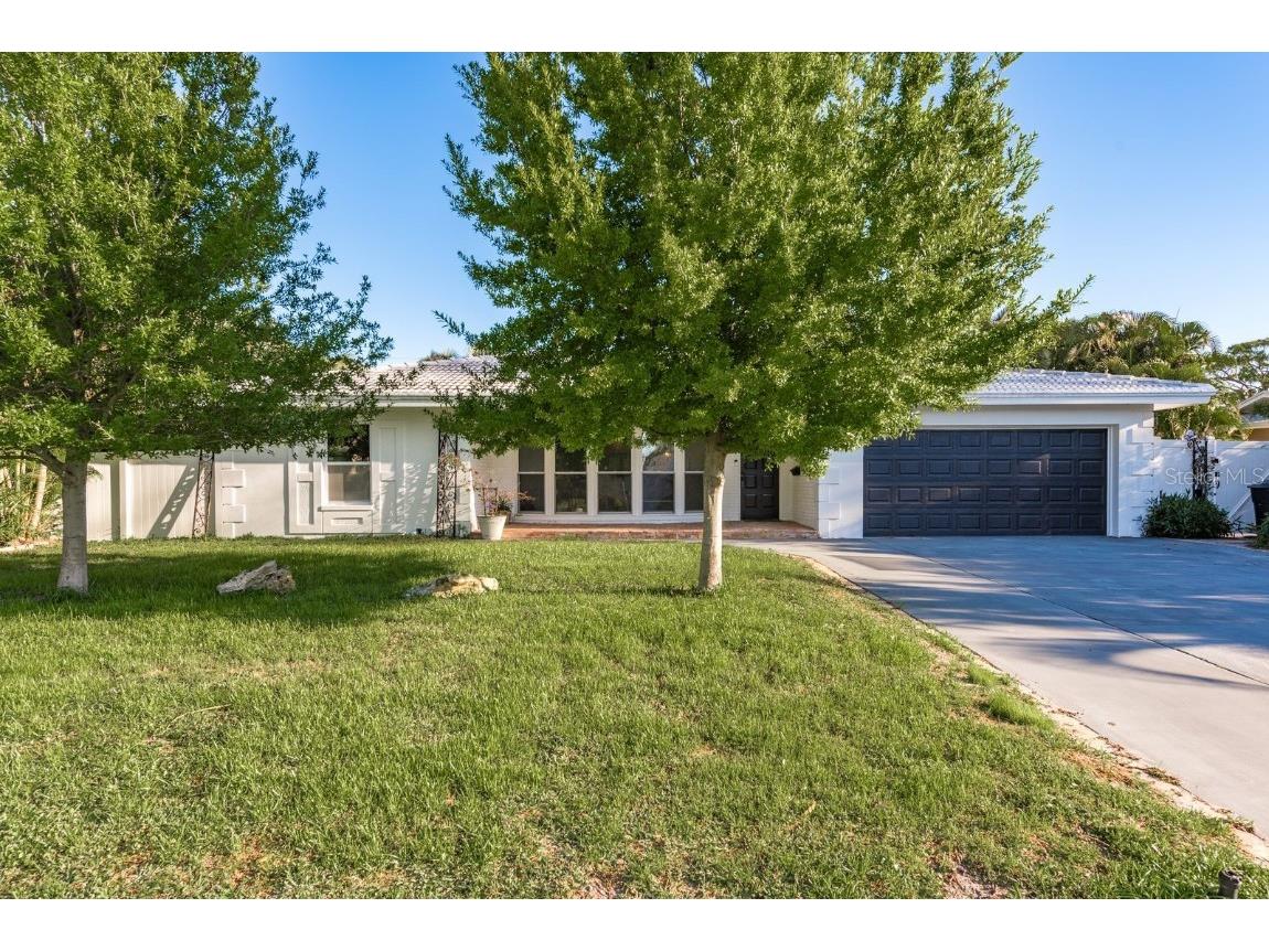 4127 53rd Avenue S Saint Petersburg FL 33711 TB8363208 image1