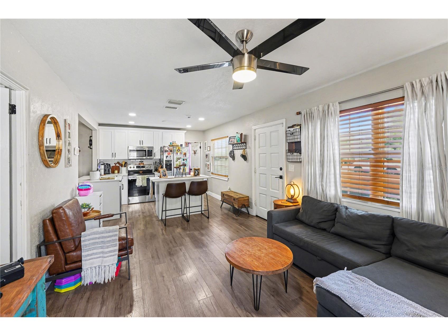 4127 6th Avenue Saint Petersburg FL 33713 TB8511220 image5