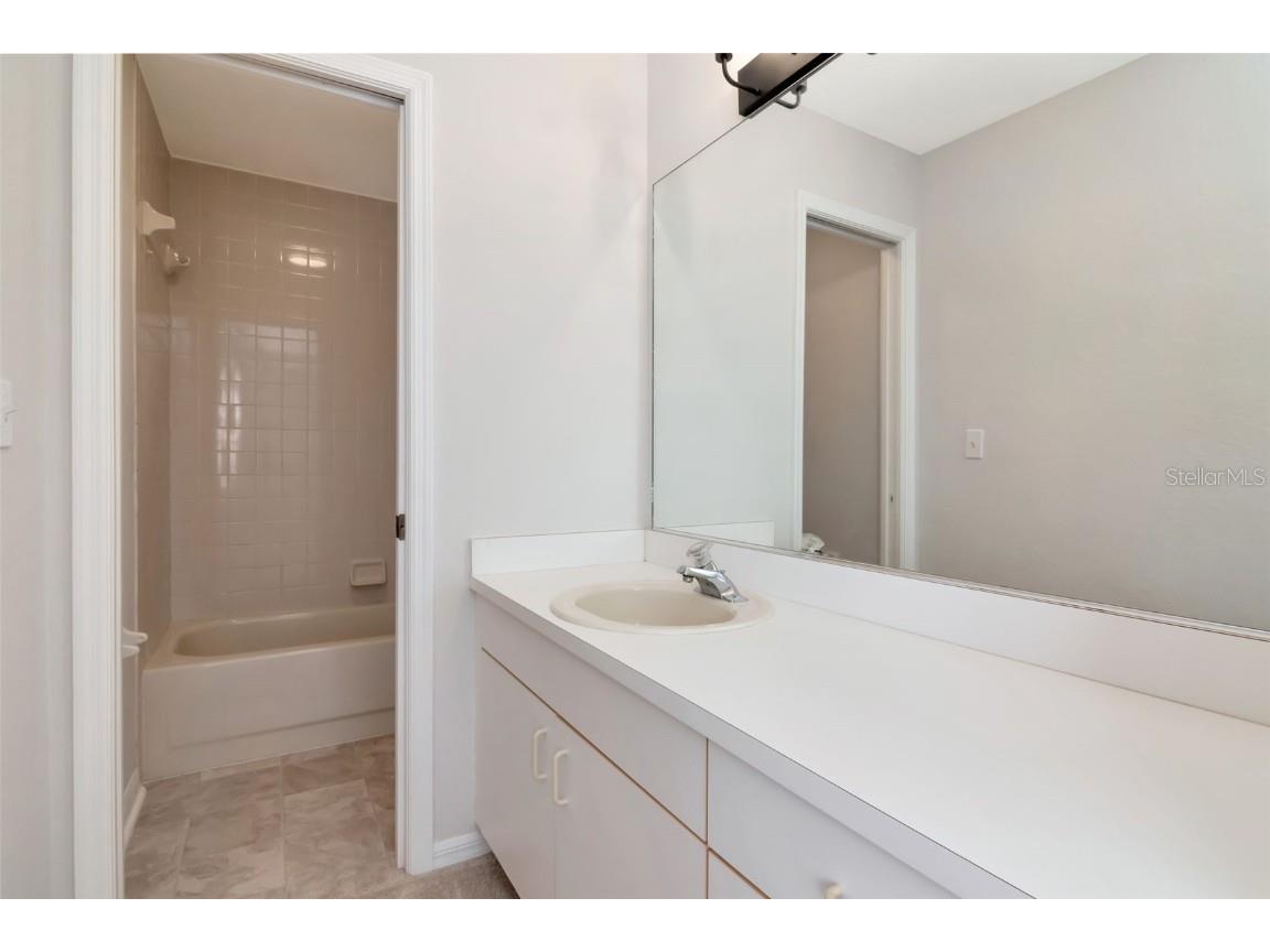 4127 Brentwood Park Circle Tampa FL 33624 TB8443522 image32