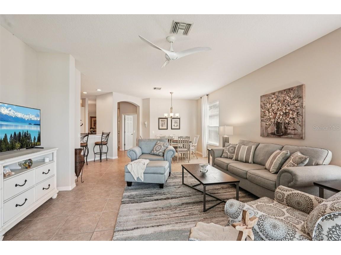 4127 Cascade Falls Drive Sarasota FL 34243 A4675487 image10