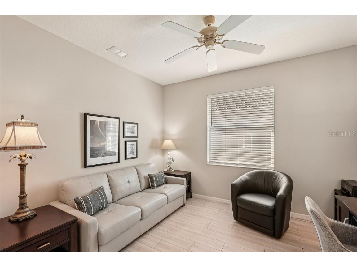 4127 Cascade Falls Drive Sarasota FL 34243 A4675487 image16