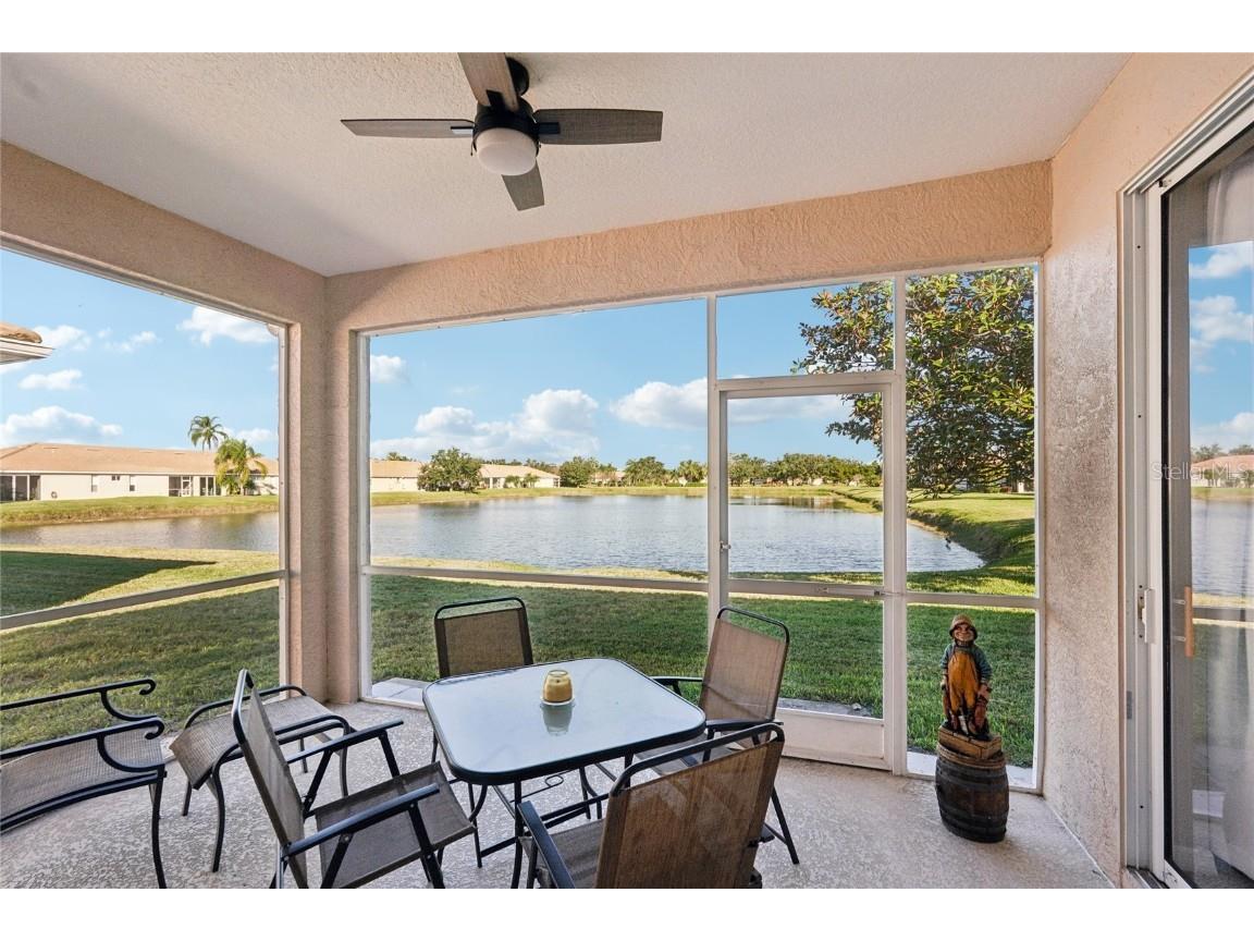 4127 Cascade Falls Drive Sarasota FL 34243 A4675487 image2