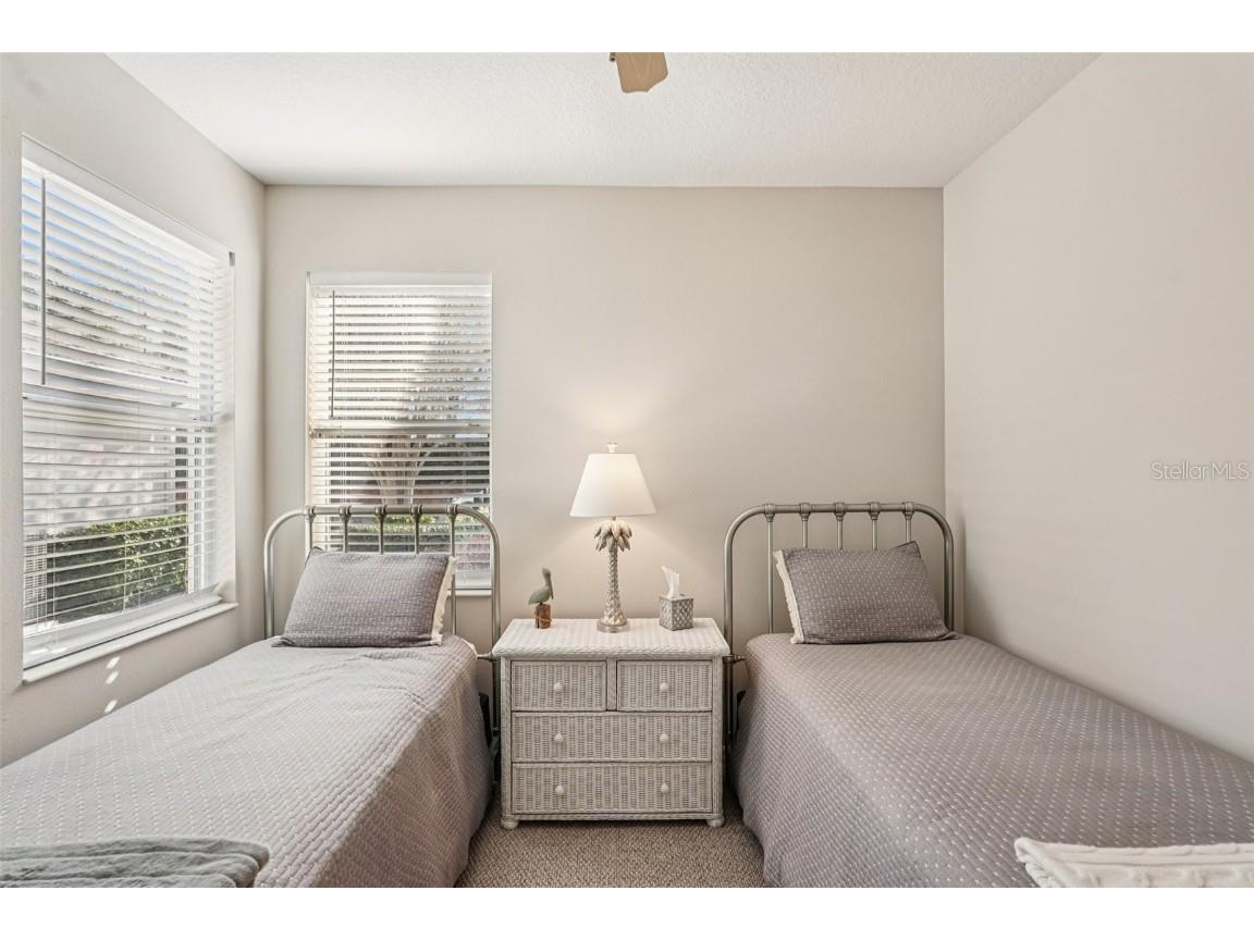 4127 Cascade Falls Drive Sarasota FL 34243 A4675487 image24