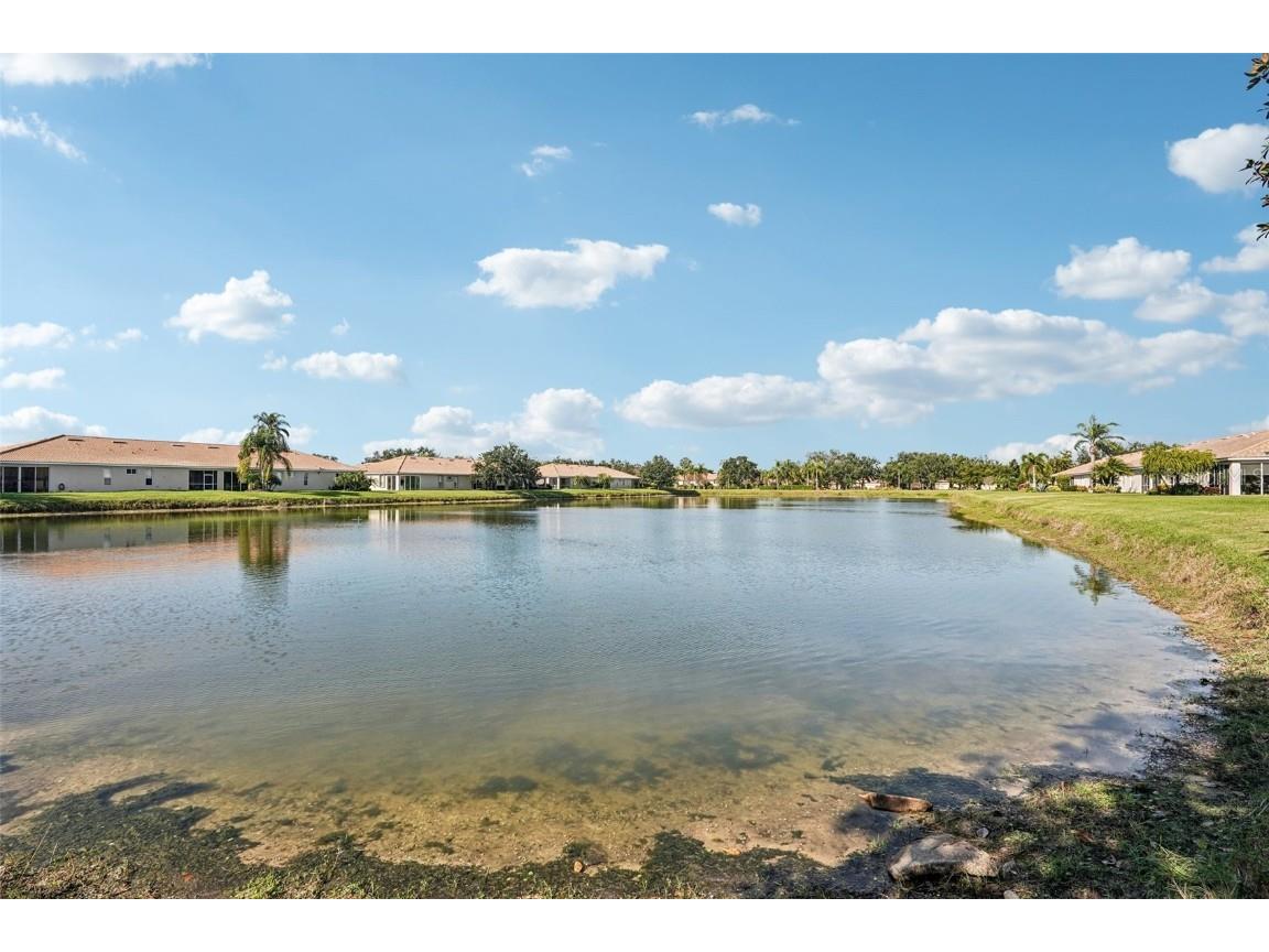 4127 Cascade Falls Drive Sarasota FL 34243 A4675487 image32