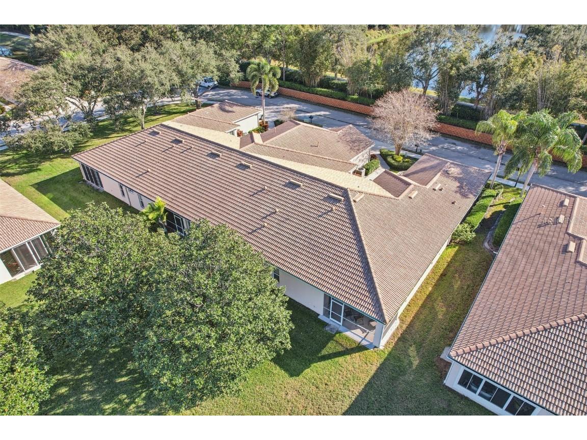 4127 Cascade Falls Drive Sarasota FL 34243 A4675487 image36