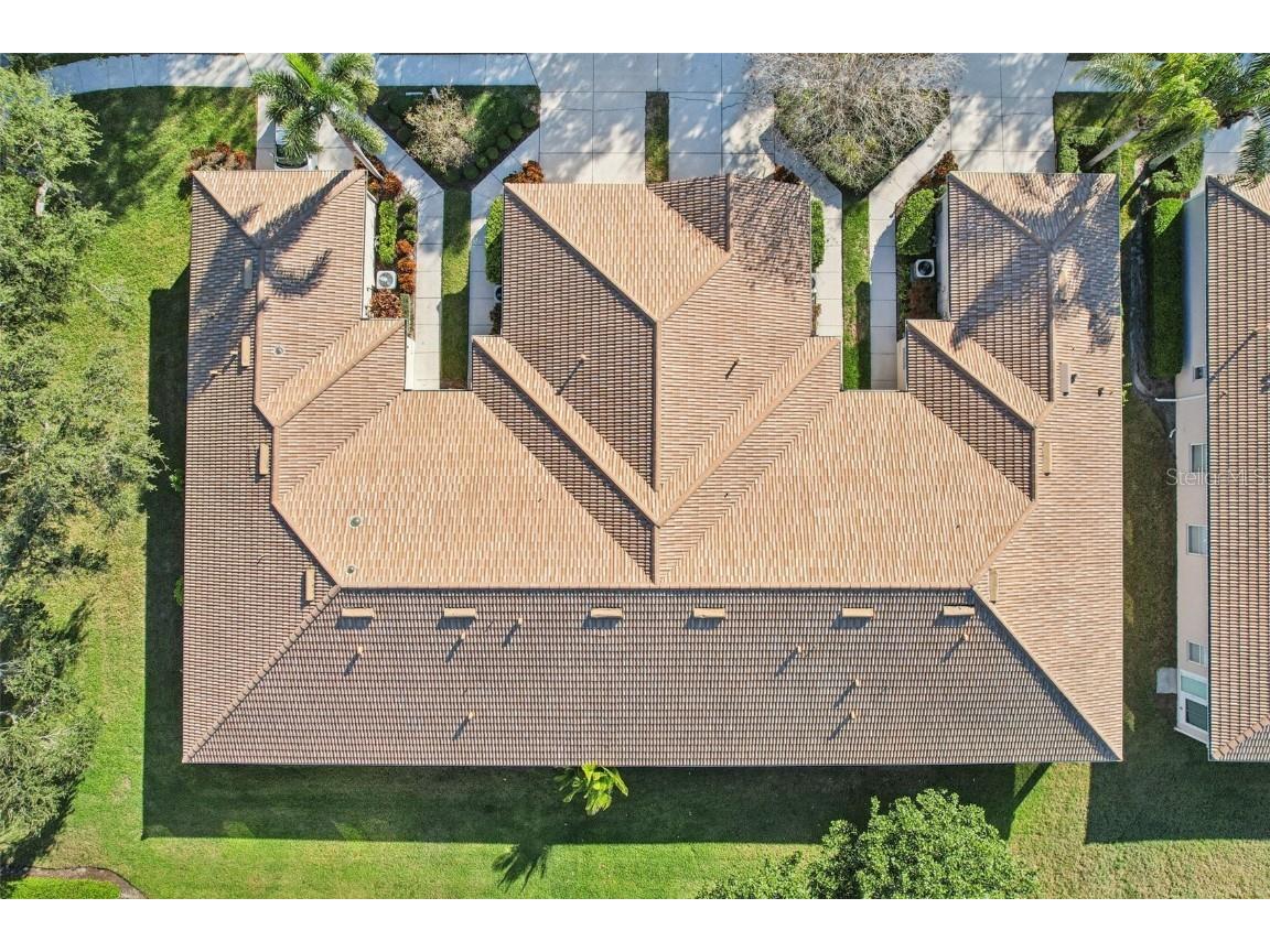 4127 Cascade Falls Drive Sarasota FL 34243 A4675487 image38