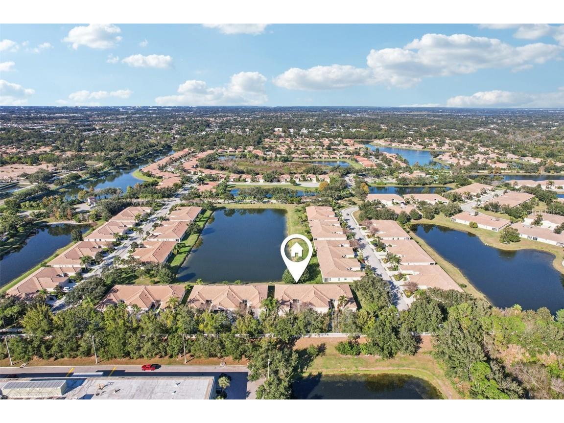 4127 Cascade Falls Drive Sarasota FL 34243 A4675487 image39