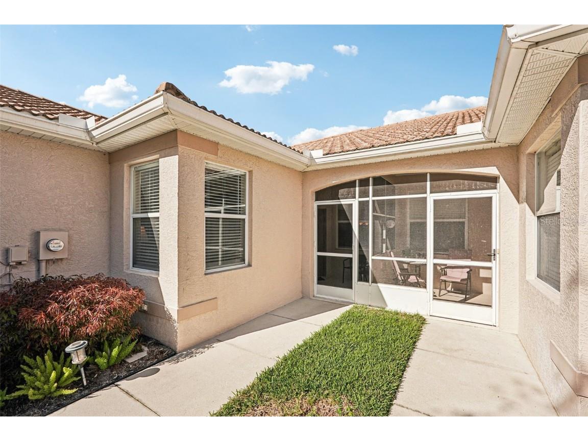 4127 Cascade Falls Drive Sarasota FL 34243 A4675487 image4