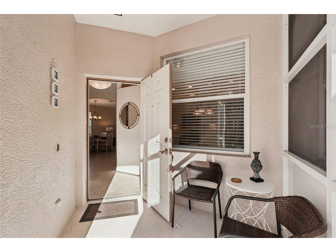 4127 Cascade Falls Drive Sarasota FL 34243 A4675487 image5