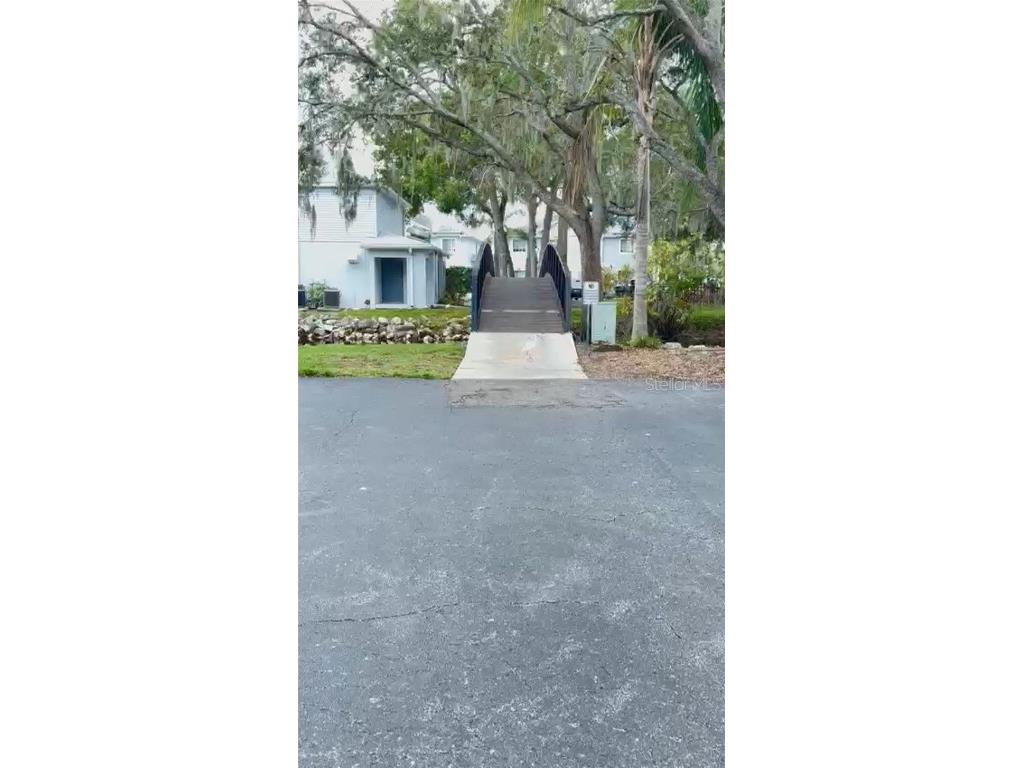 4127 Dolphin Drive #4127 Tampa FL 33617 O6343715 image21