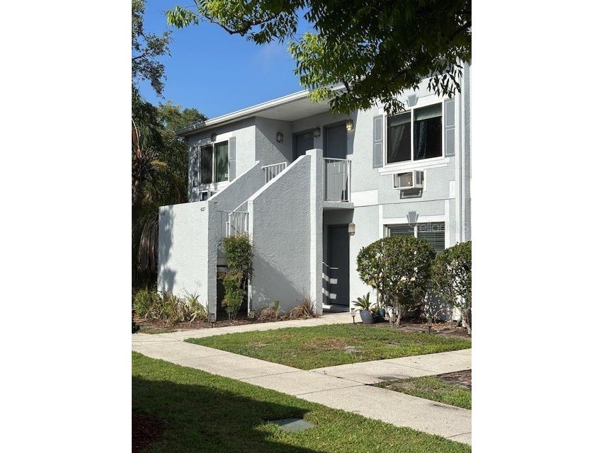 4127 Dolphin Drive #4127 Tampa FL 33617 TB8379391 image1