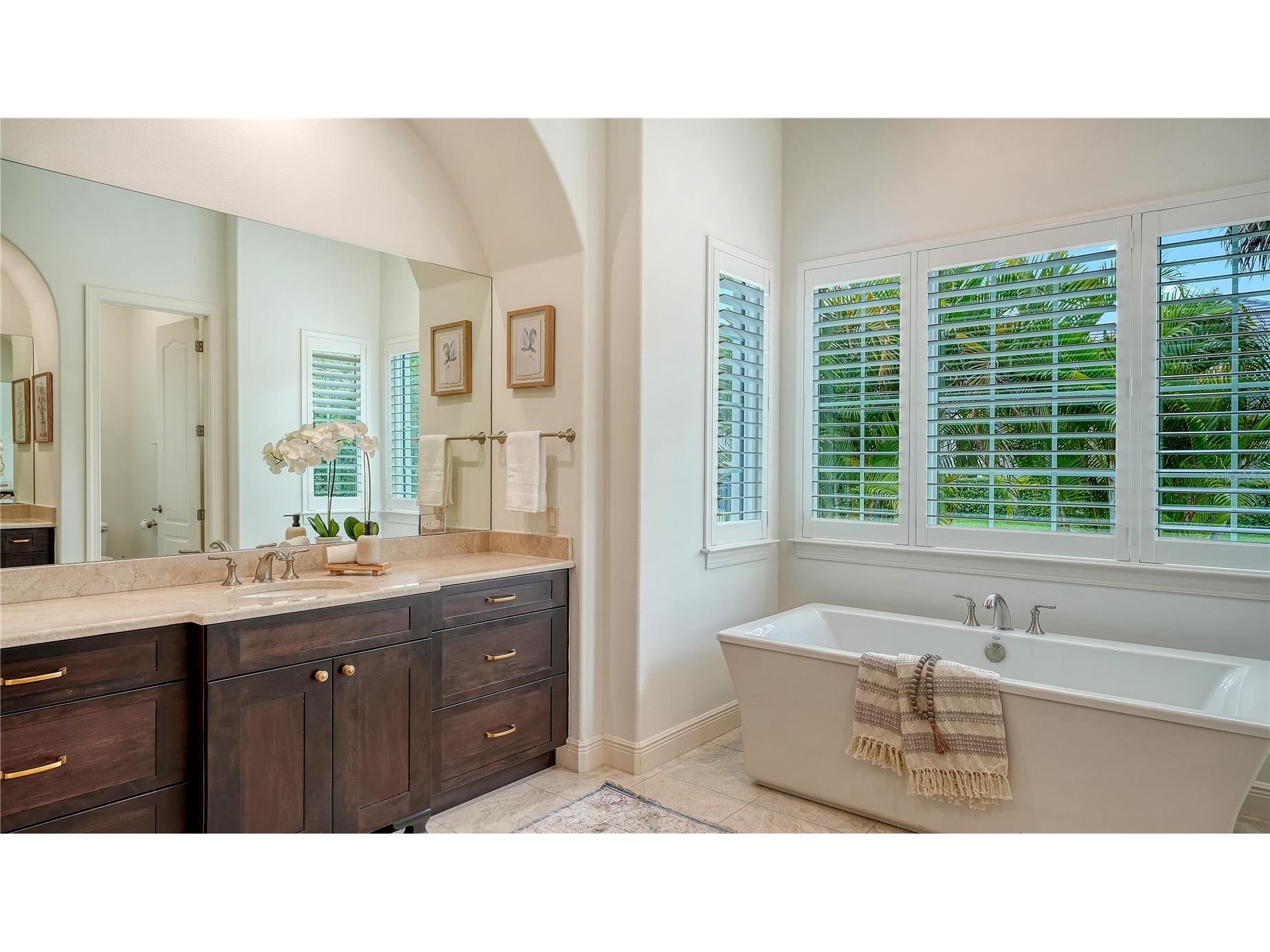 4127 Founders Club Drive Sarasota FL 34240 A4686487 image30