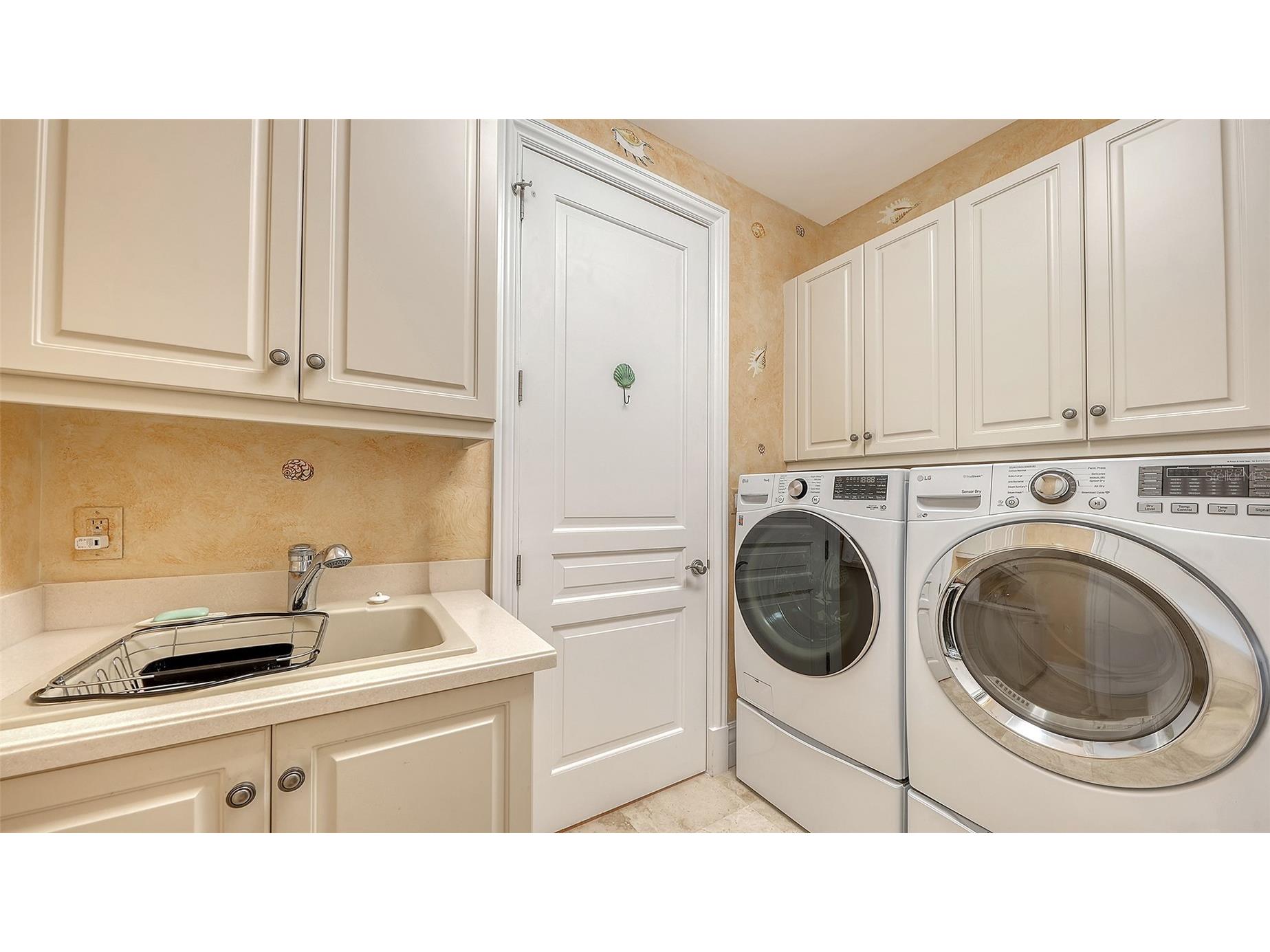 4127 Gulf Of Mexico Drive #N102 Longboat Key FL 34228 - GULF OF MEXICO A4680618 image40