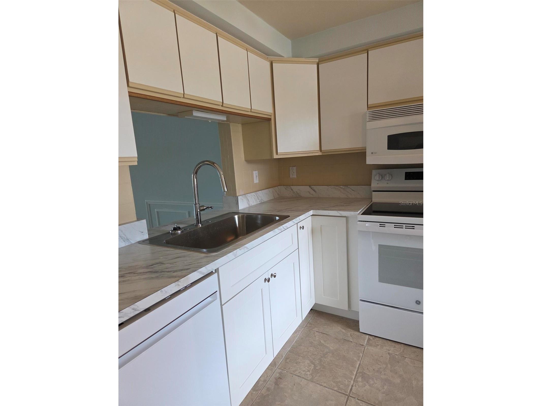 4127 Hampton Dr #4127 New Port Richey FL 34652 TB8505620 image6