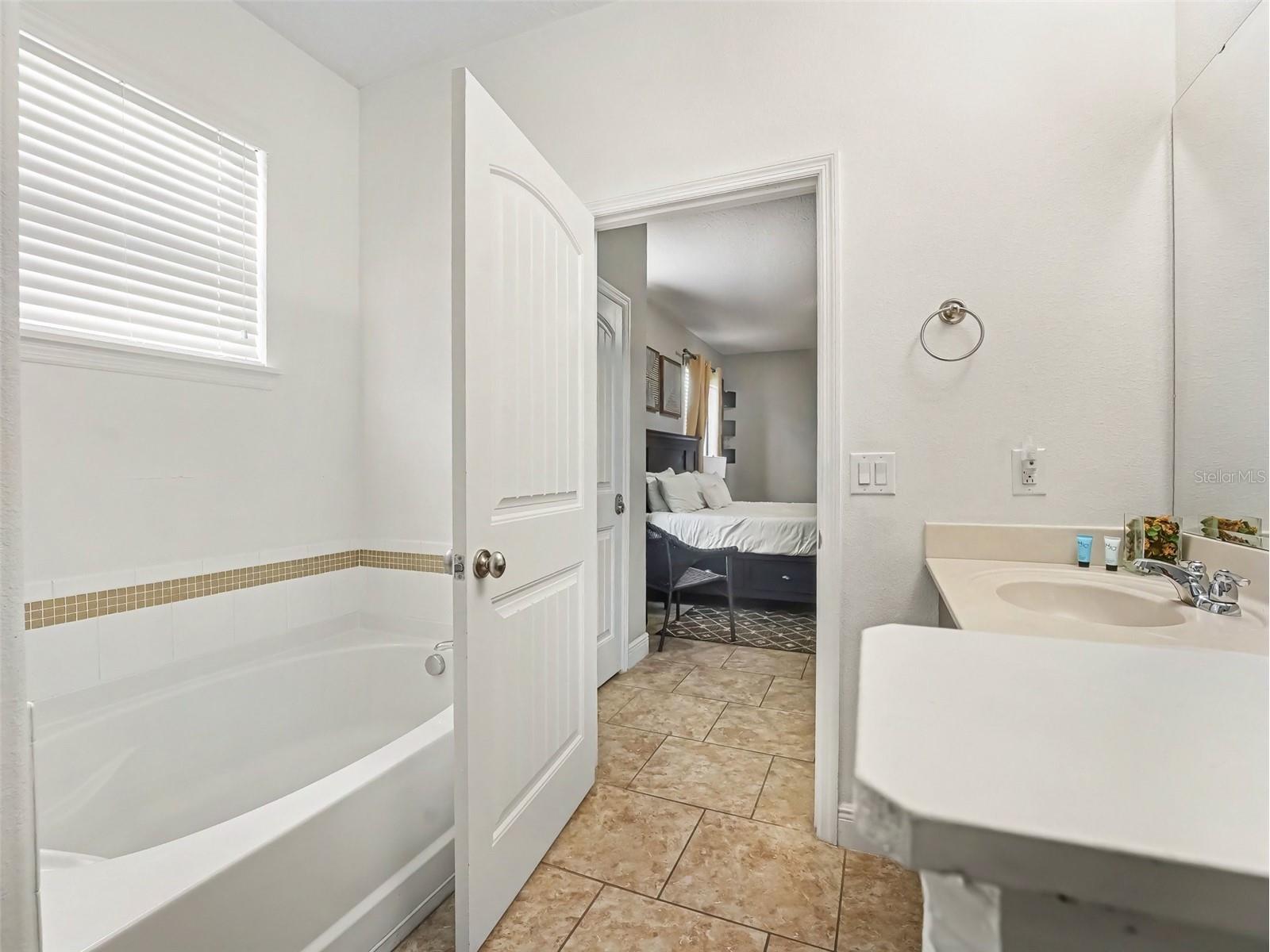 4127 Oak Tree Drive Davenport FL 33837 TB8526534 image12